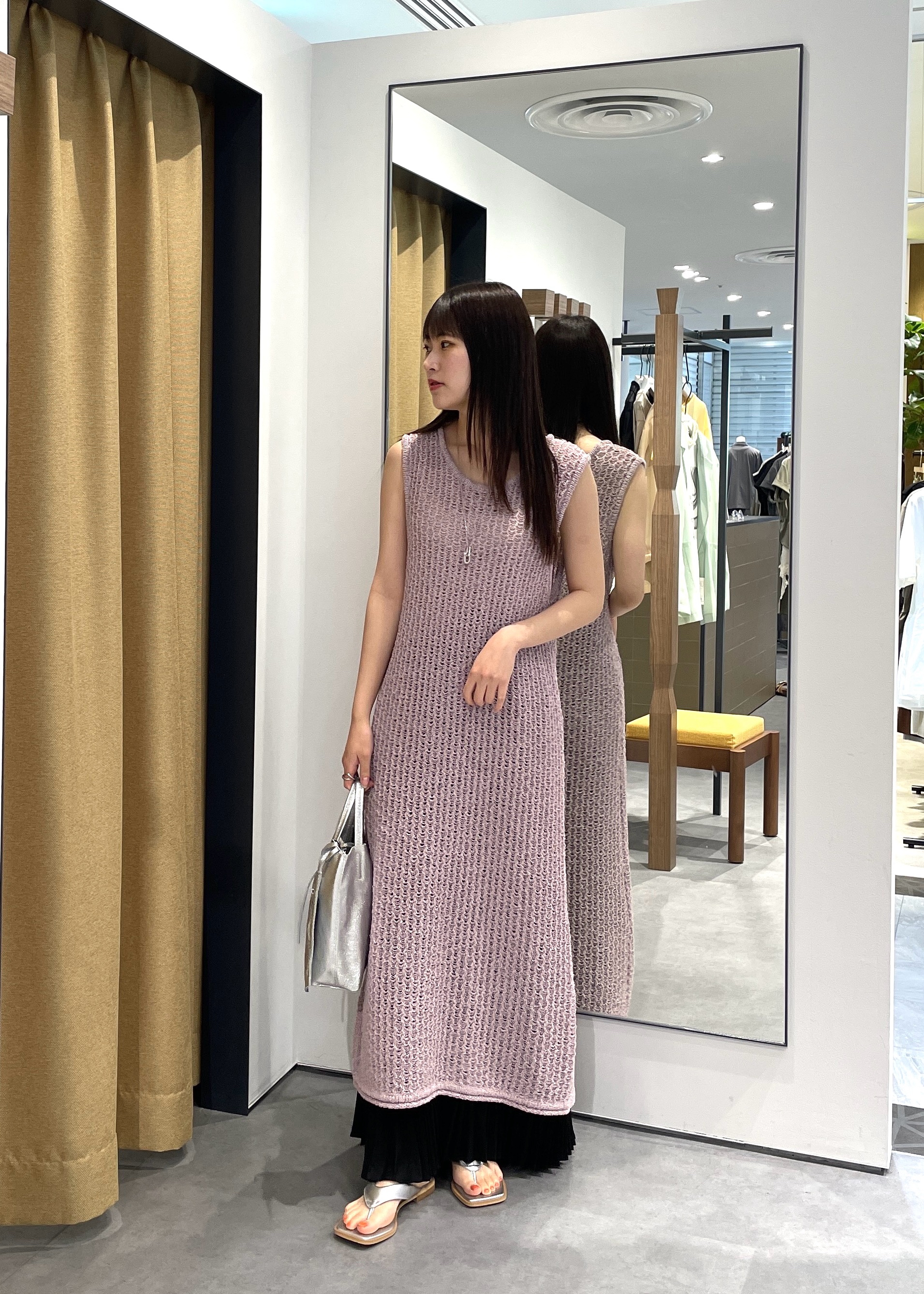 Renoさんの「INDIVI｜メランジニットワンピース」を使ったコーディネート