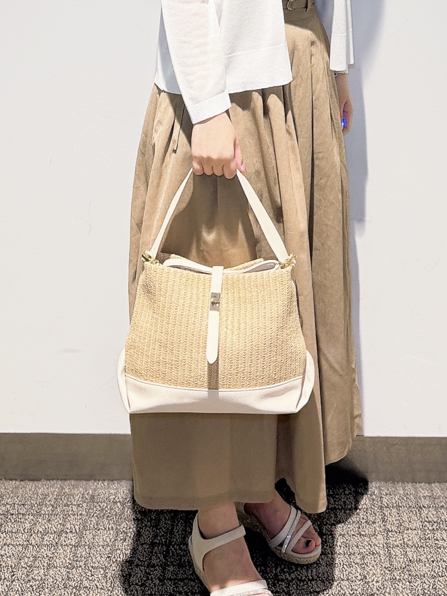 みーさんの「grove｜高評価！【接触冷感／UVカットetc】ベーシックショートカーディガン」を使ったコーディネート
