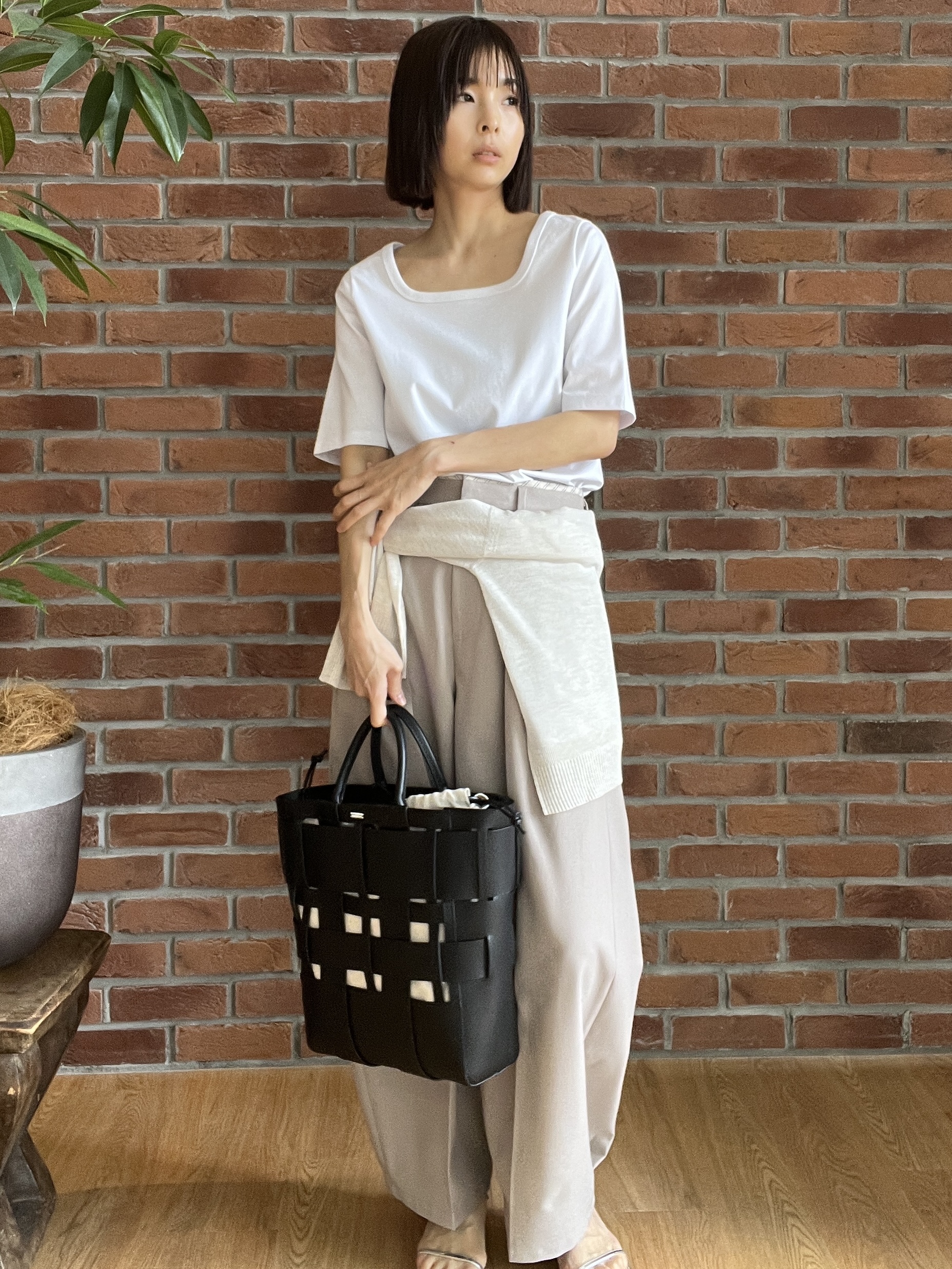 misaさんの「DRESSTERIOR｜【otonaMUSE5月号掲載】スキニーベルトサンダル」を使ったコーディネート