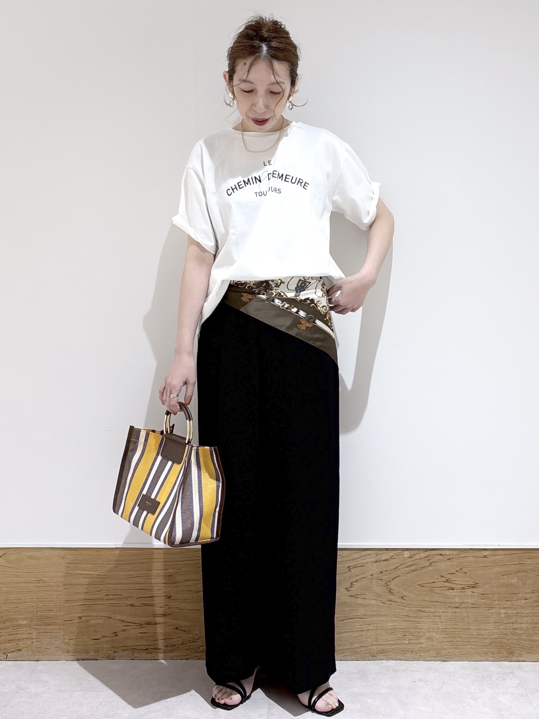はなさんの「OPAQUE.CLIP｜ロゴプリントアソートTシャツ【洗濯機OK】」を使ったコーディネート