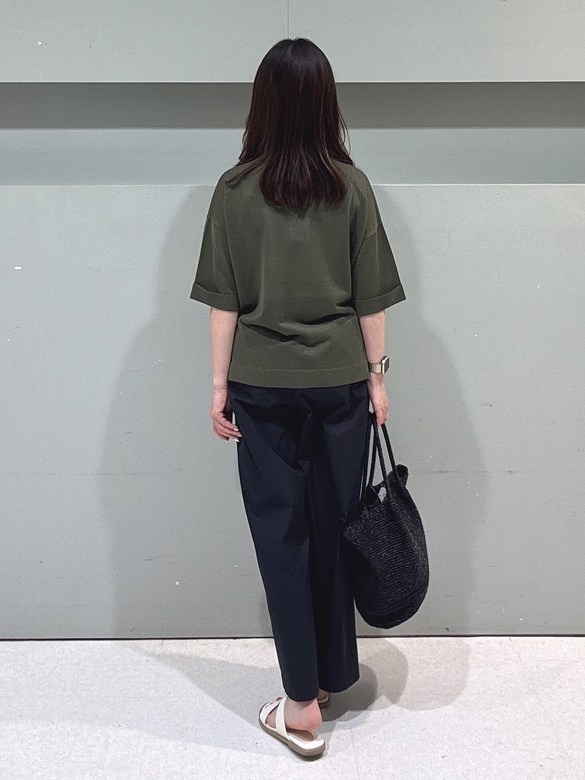 makiさんの「UNTITLED｜【アンサンブル可/Tシャツ風/ゆったり】リラックスニットトップス」を使ったコーディネート