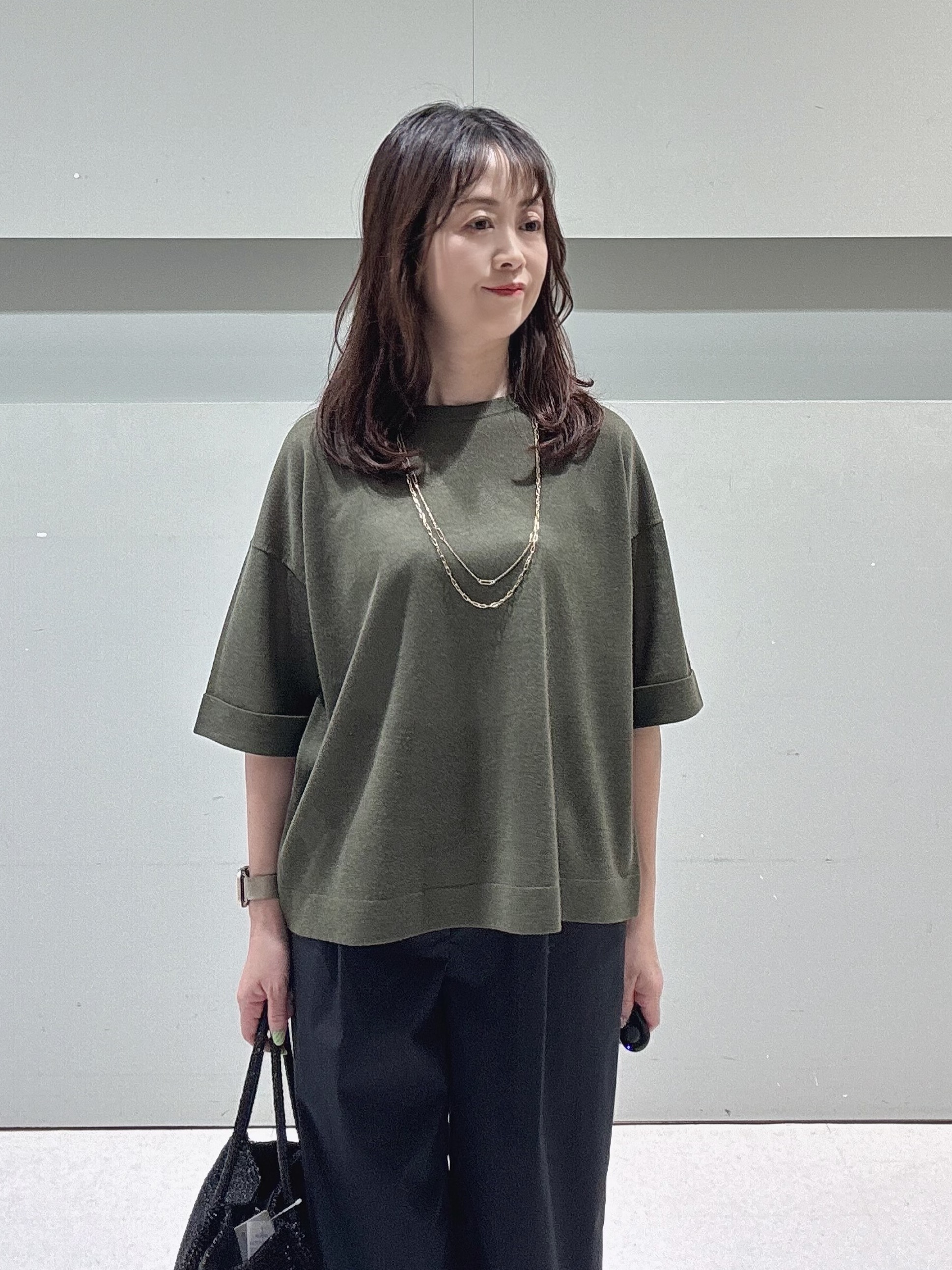 makiさんの「UNTITLED｜【アンサンブル可/Tシャツ風/ゆったり】リラックスニットトップス」を使ったコーディネート