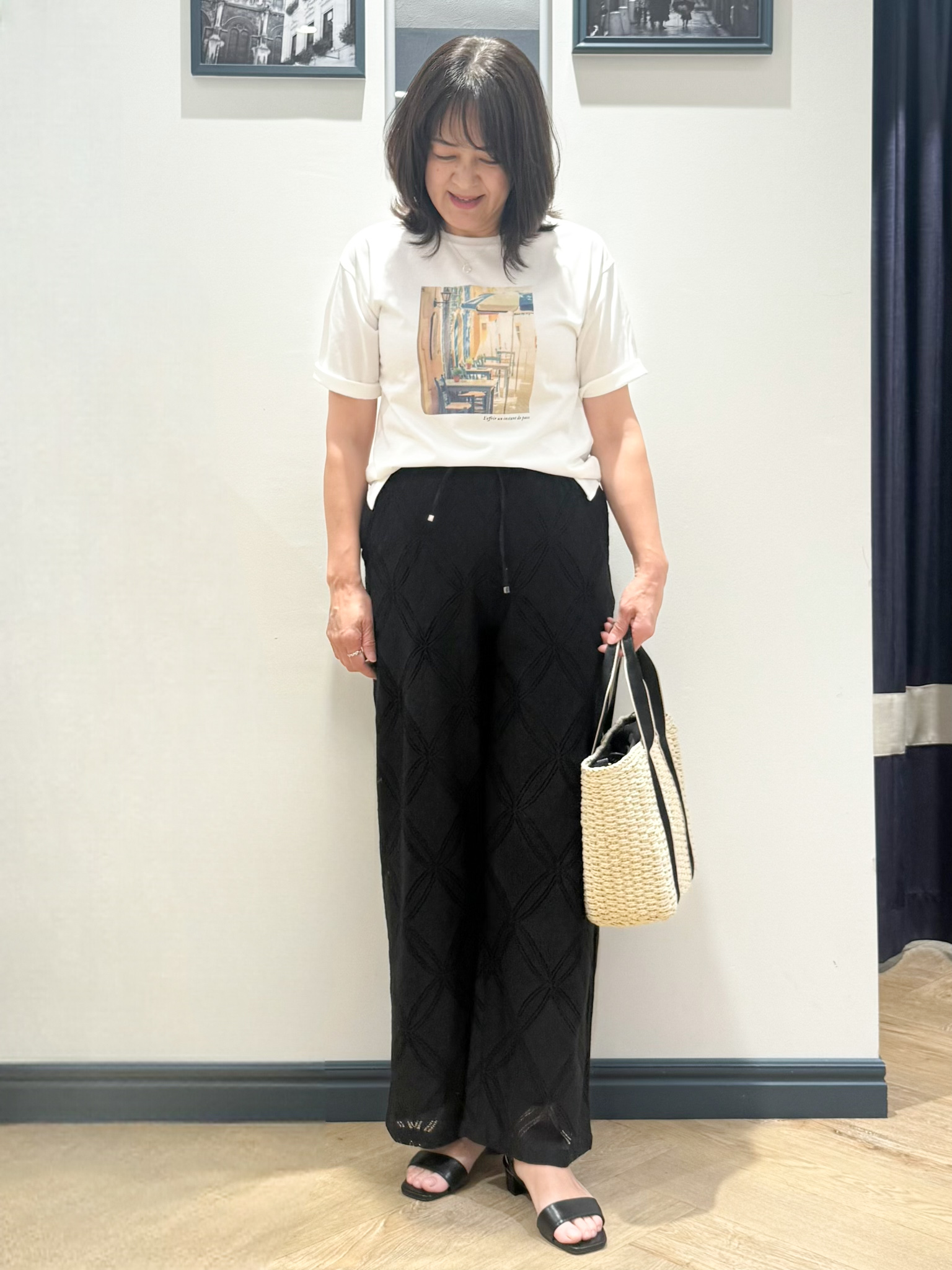 Lilyさんの「grove｜【洗濯機OK】朝晩の気温差に◎軽やかシアーナイロンフーディブルゾン」を使ったコーディネート