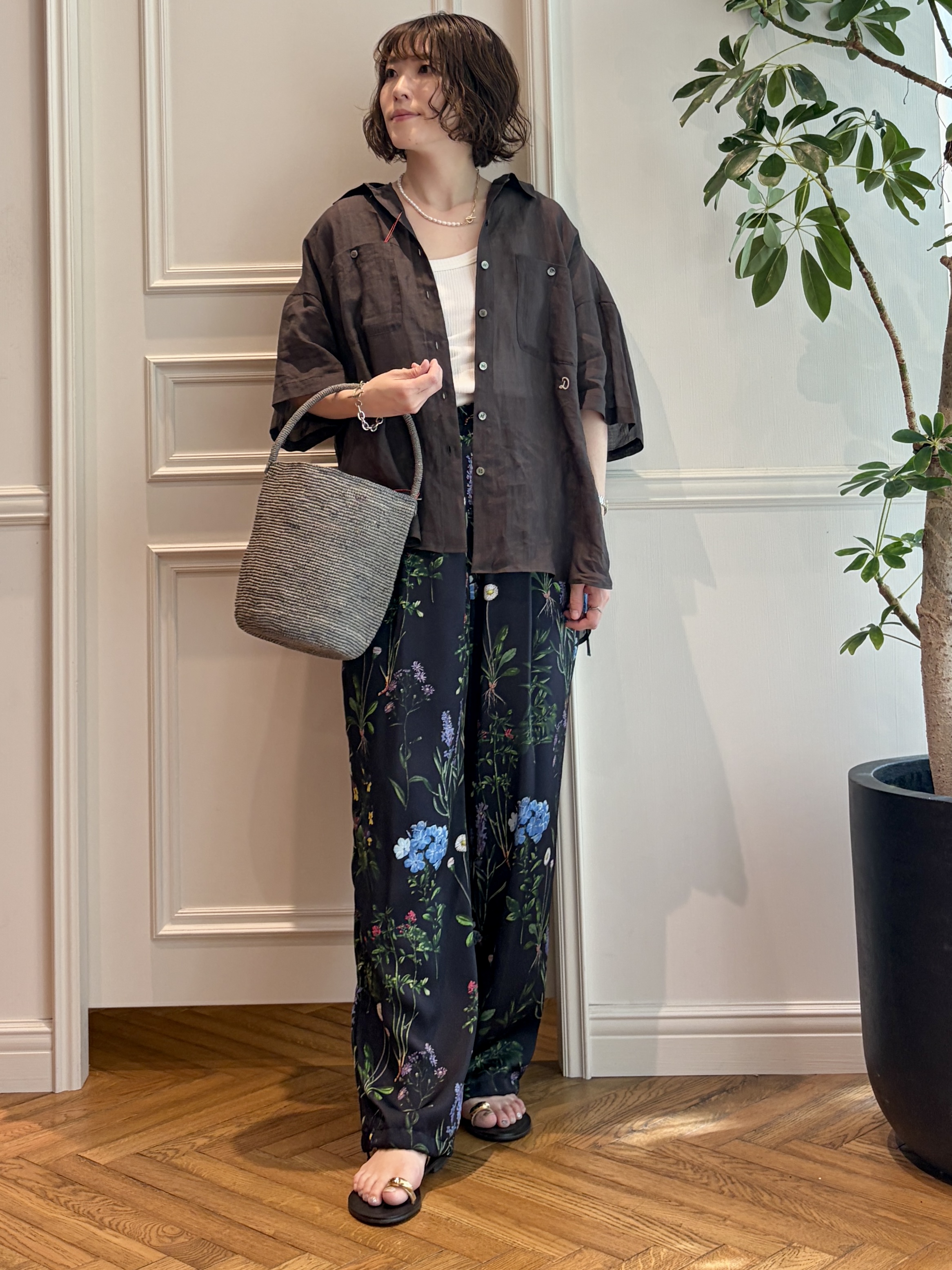 nakaoさんの「DRESSTERIOR｜ピュアラミー シャツ」を使ったコーディネート