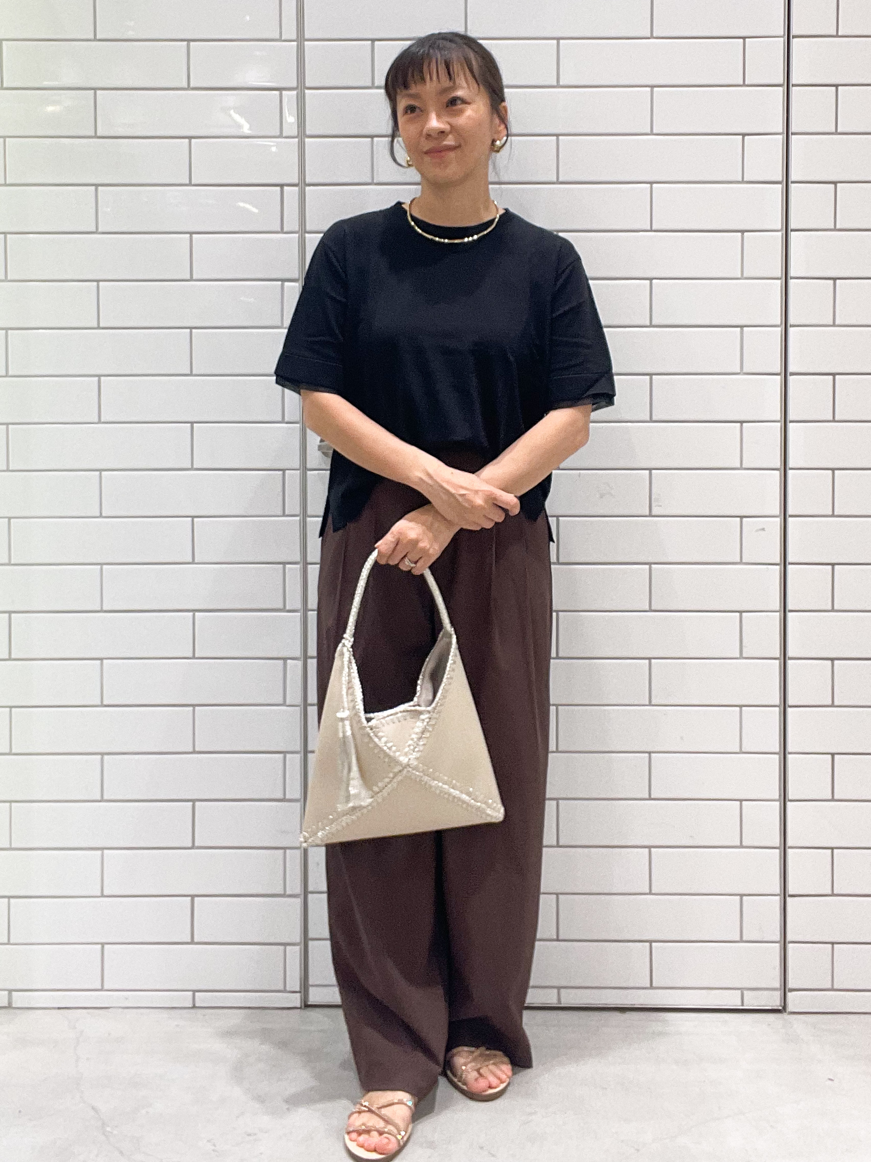 oiさんの「OPAQUE.CLIP｜【UV／接触冷感／抗ピル】シアー＆レイヤード風さらりニット《洗濯機OK》」を使ったコーディネート