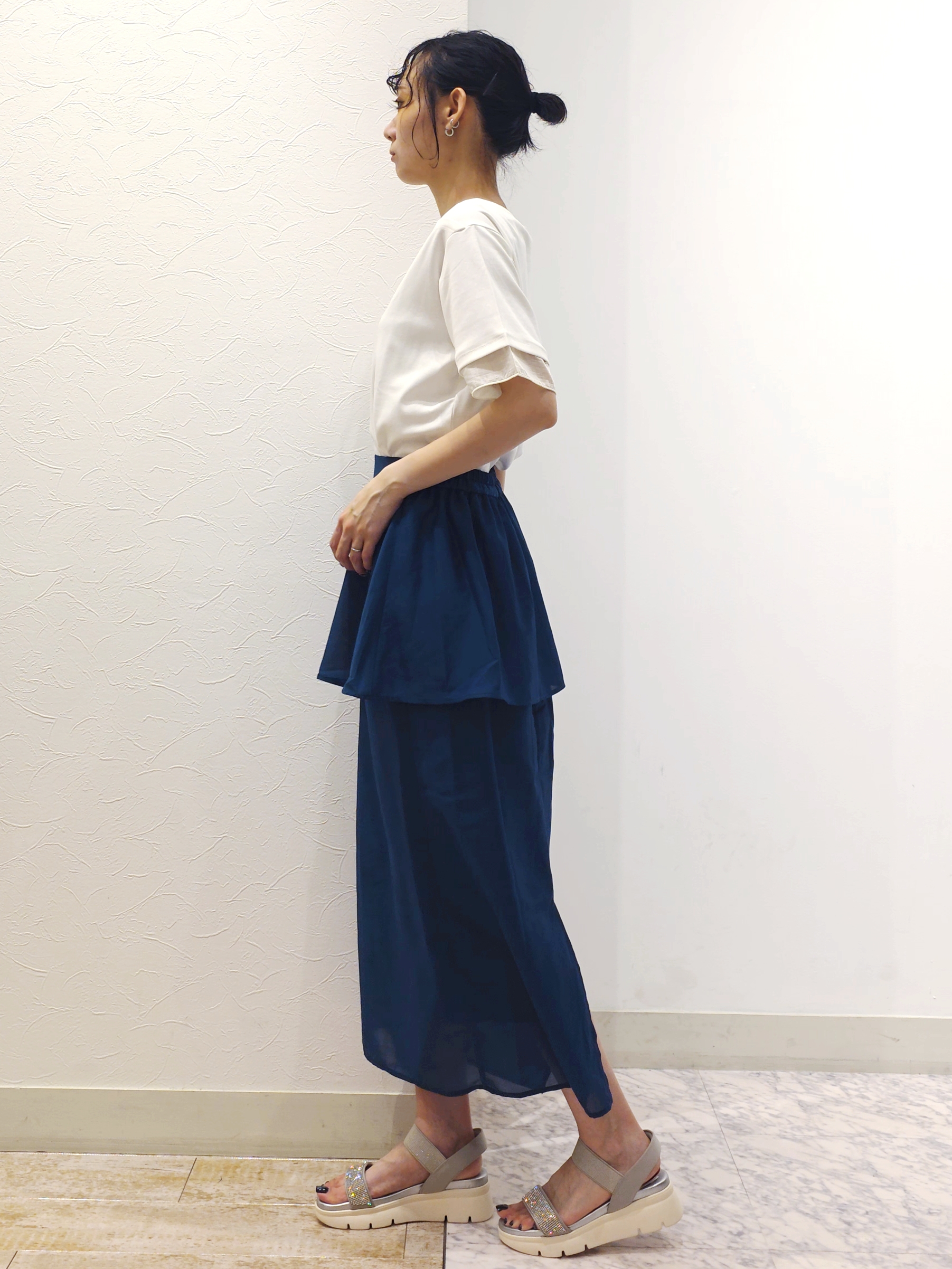 ケイさんの「grove｜【二の腕カバー/UVカット・ひんやり】袖口シアースクエアネックTシャツ」を使ったコーディネート