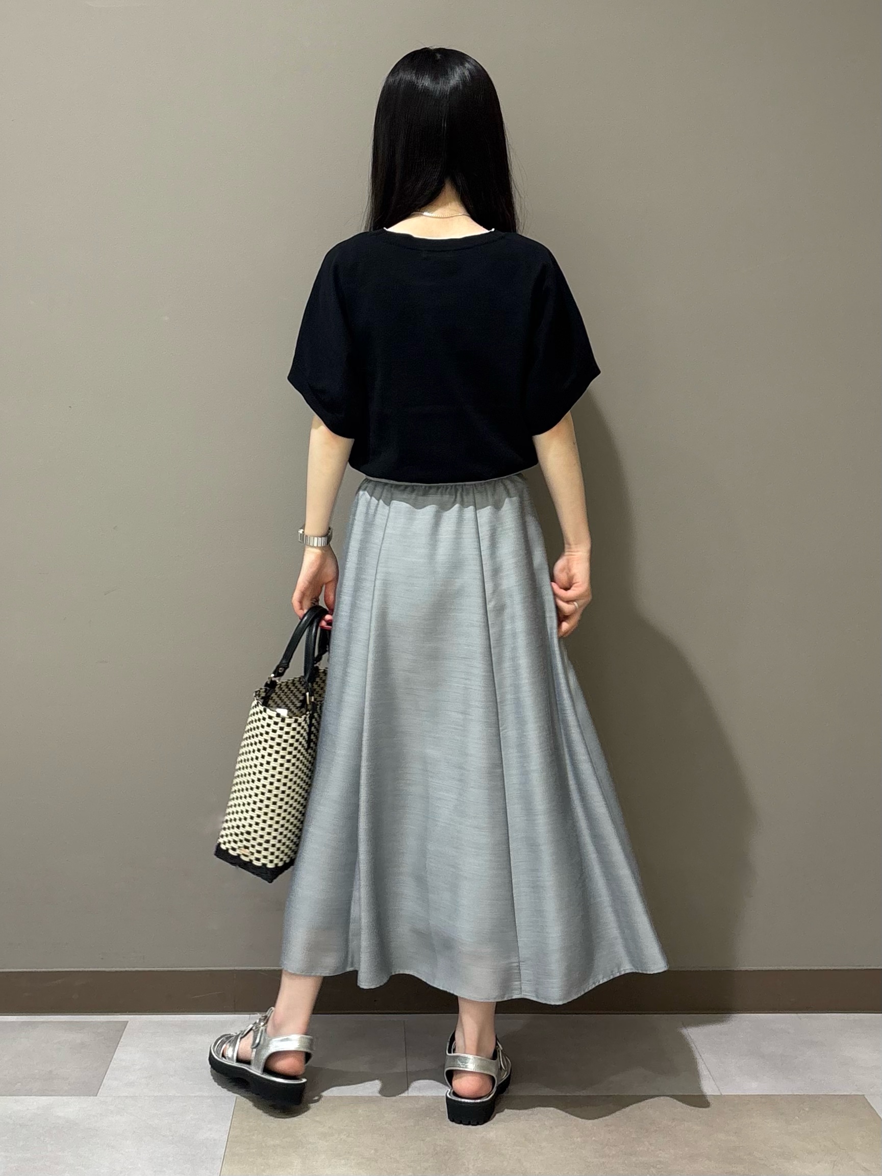 KEIKOさんの「INDIVI｜【洗える／コットン】ドライタッチさらりニットT」を使ったコーディネート