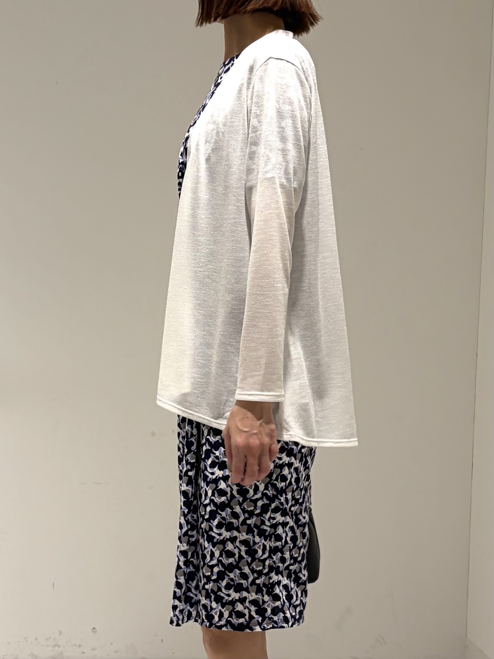 shioriさんの「INDIVI｜【洗える】着流しカーディガン」を使ったコーディネート