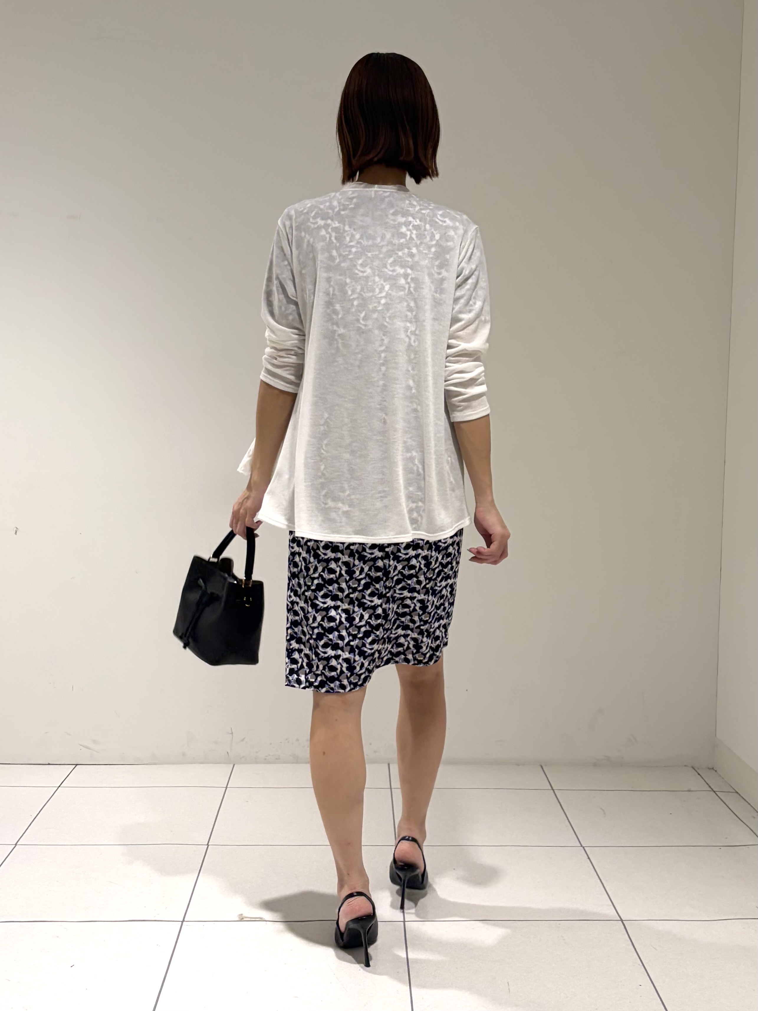 shioriさんの「INDIVI｜【洗える】着流しカーディガン」を使ったコーディネート