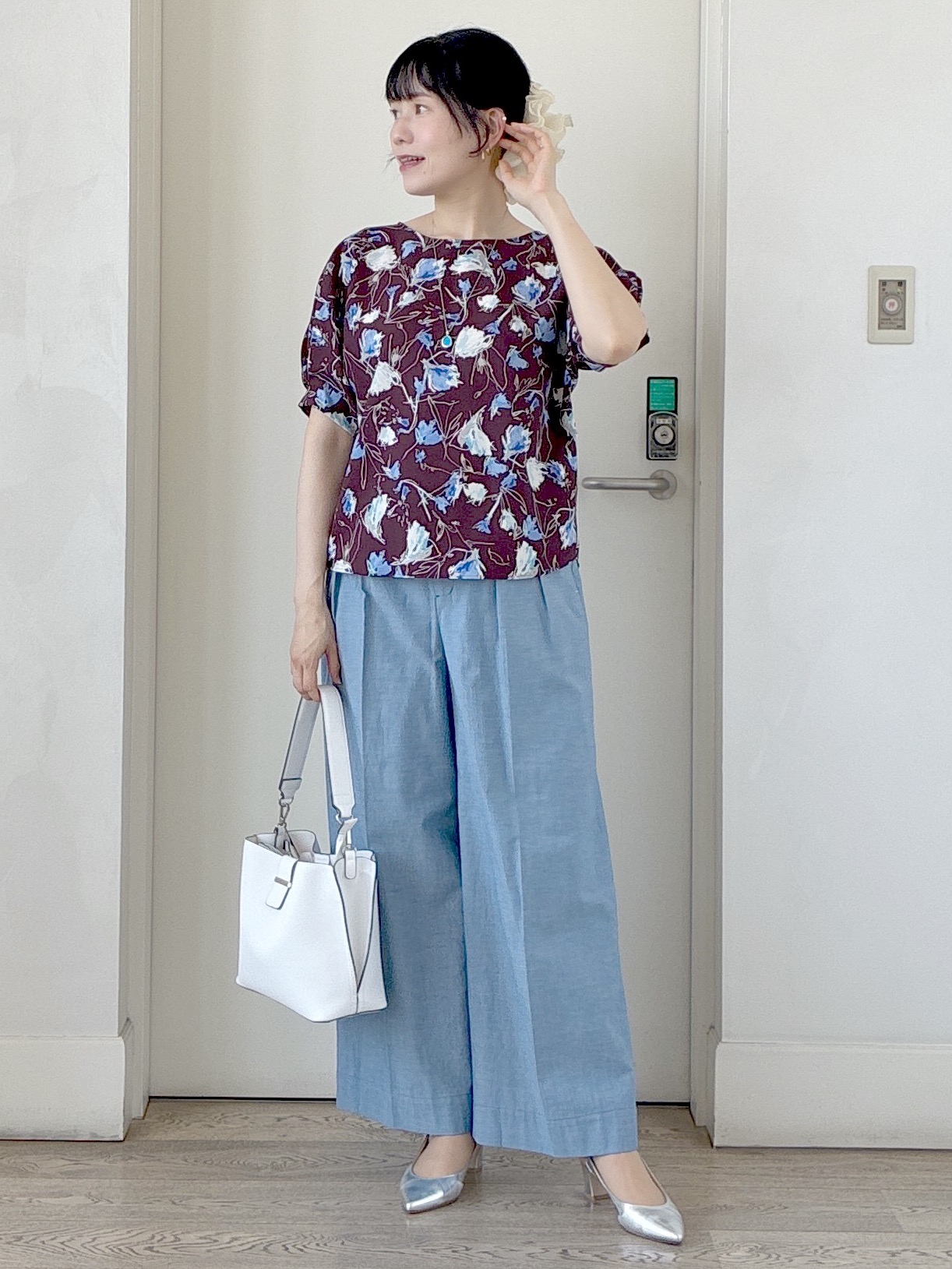  beni_gingerさんの「Reflect｜【セットアップ可】ボタニカル調プリントブラウス」を使ったコーディネート