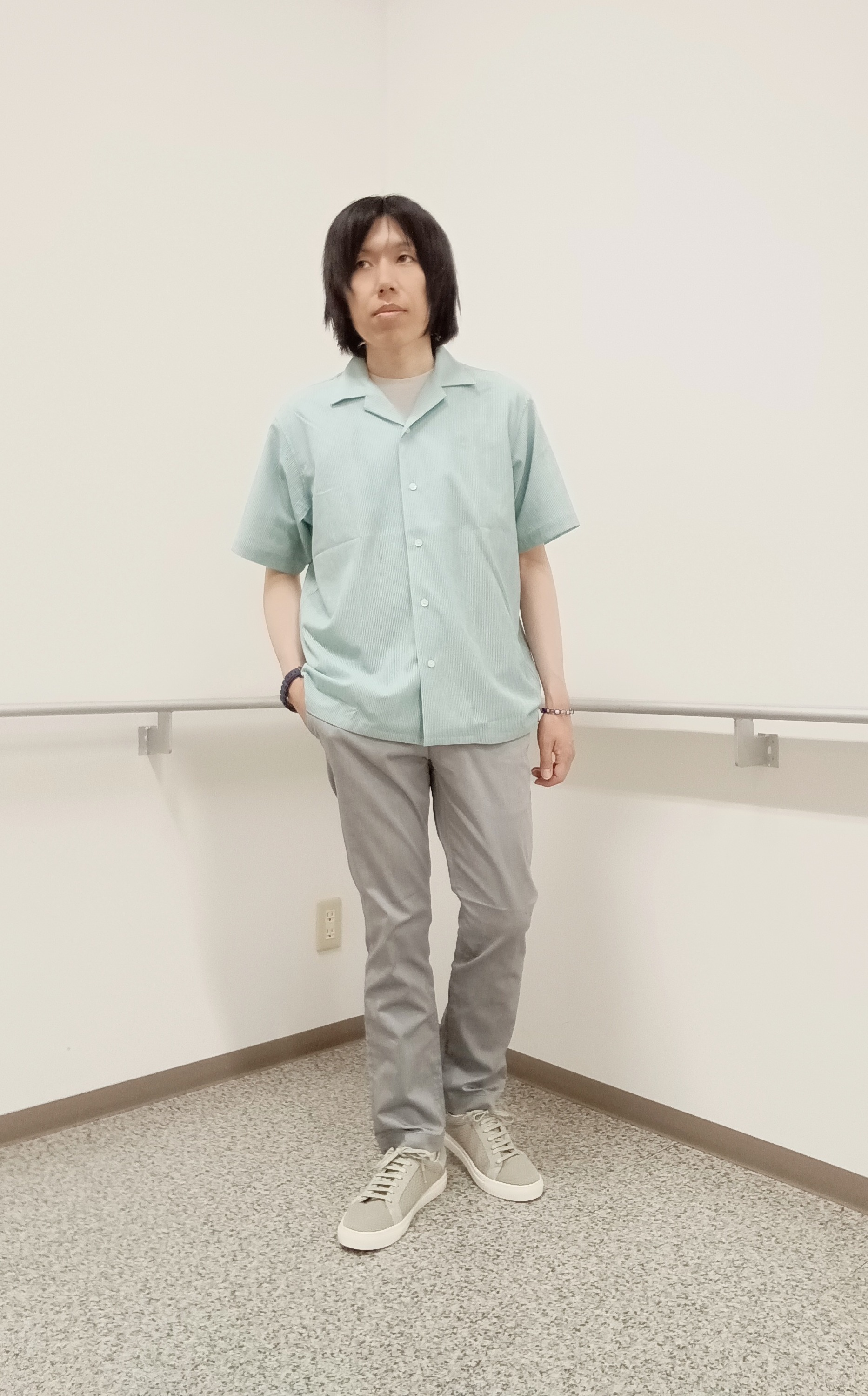 moritaさんの「TAKEO KIKUCHI｜【通気性】トリコットサッカー オープンカラー シャツ」を使ったコーディネート