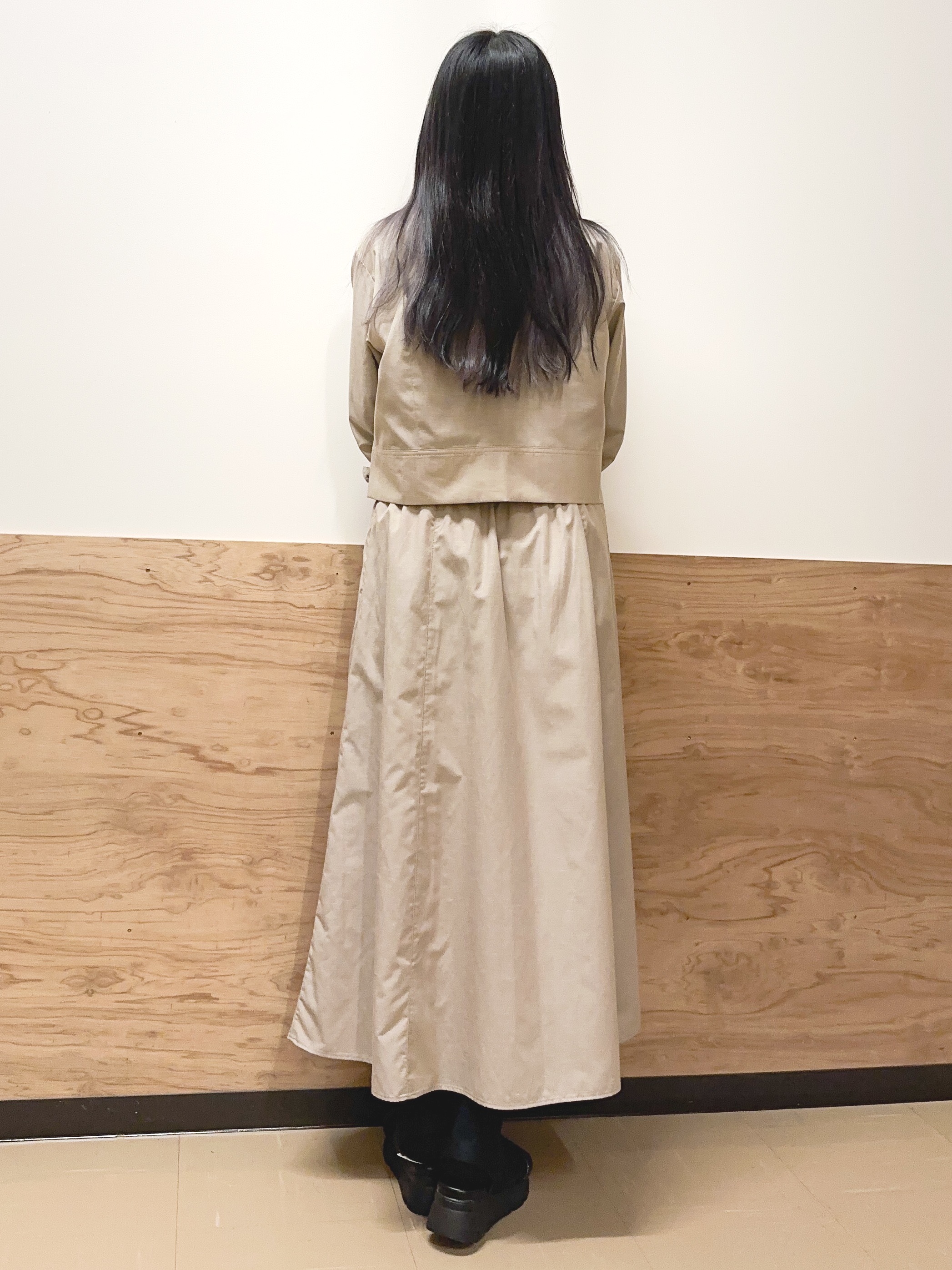 すーさんの「grove｜【貴島明日香さん着用／イージーケア／接触冷感】麻混クロップドシャツ」を使ったコーディネート