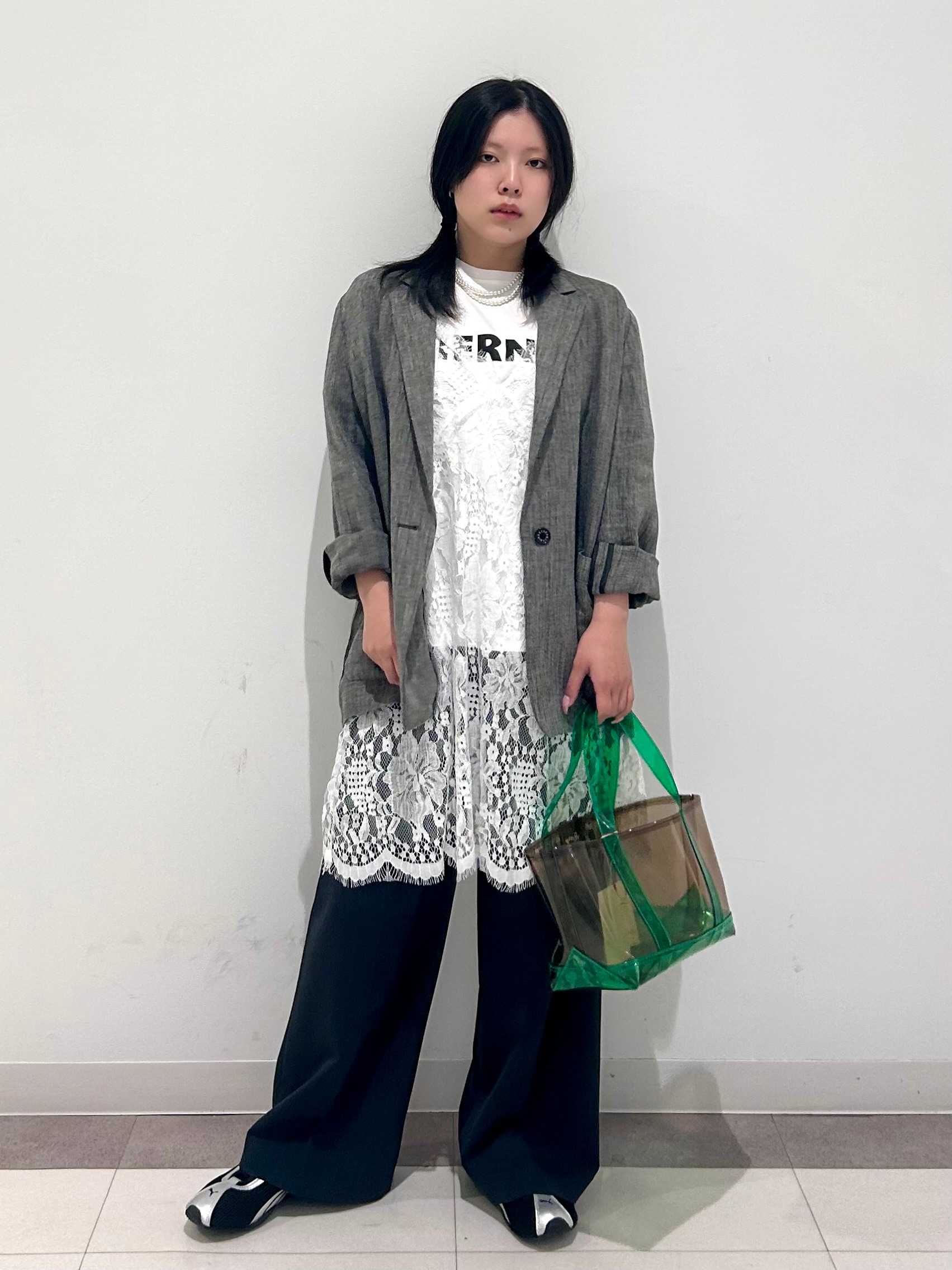 とりみさんの「DRESSTERIOR｜ウォッシャブルリネン ライトジャケット」を使ったコーディネート