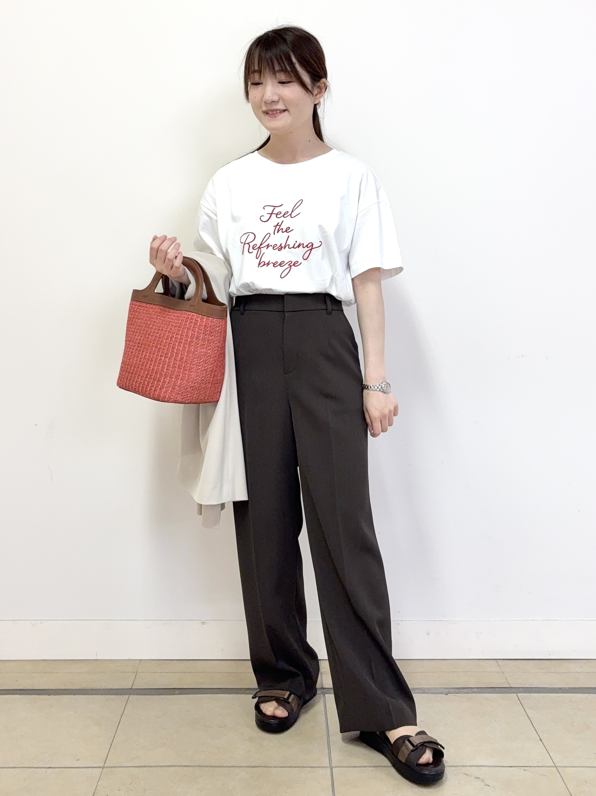 mikiさんの「Reflect｜【セットアップ可】テーラードカラーミディアム丈ジレ」を使ったコーディネート