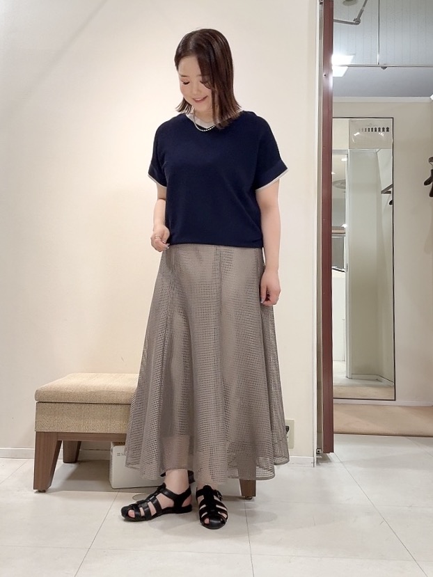 YUIさんの「UNTITLED｜【11色展開/体型カバー】前後2WAYフレンチスリーブニット」を使ったコーディネート