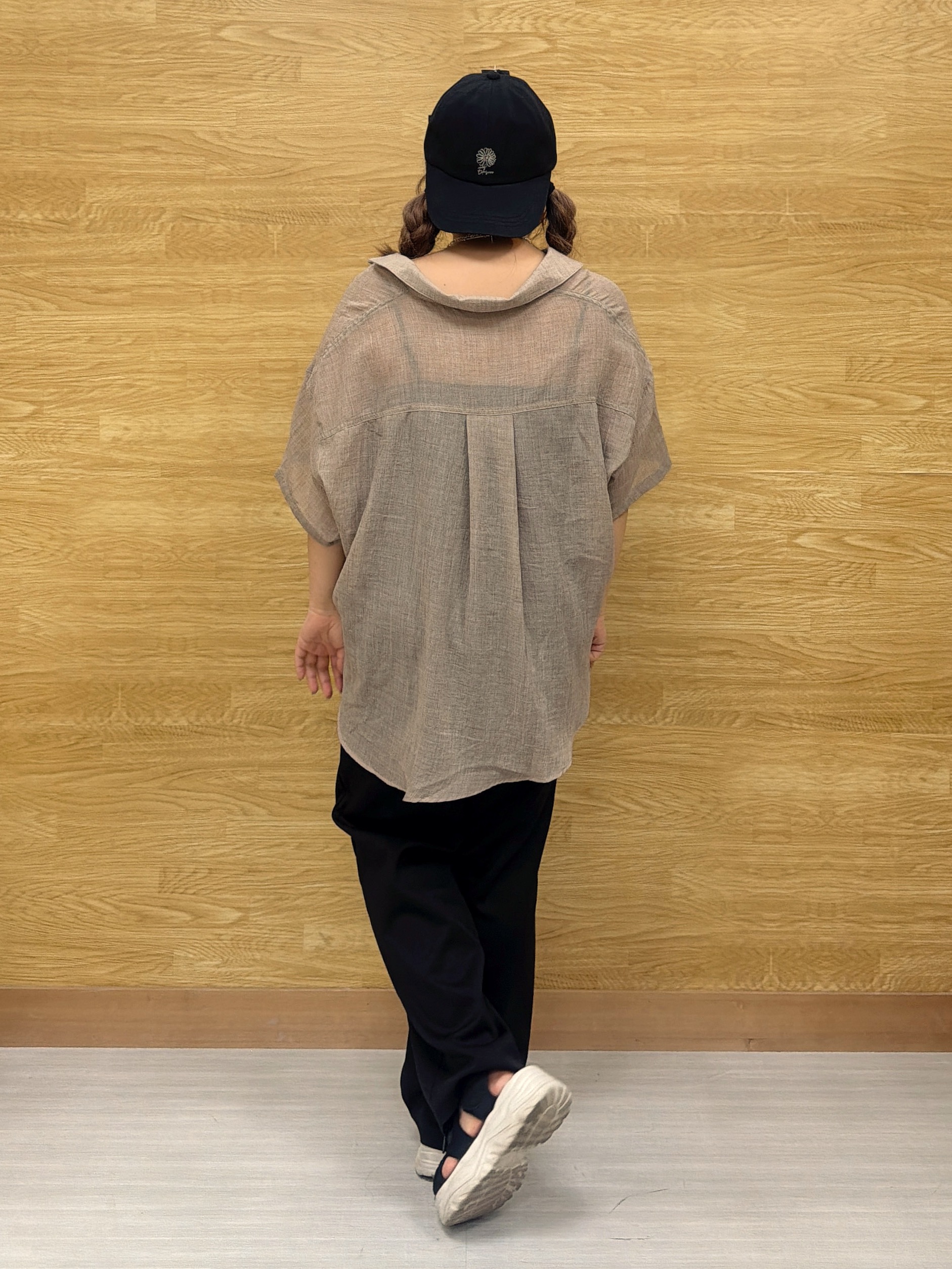ぁむさんの「SHOO･LA･RUE｜【S-LL】ナチュラルに決まる 半袖シアーシャツジャケット」を使ったコーディネート