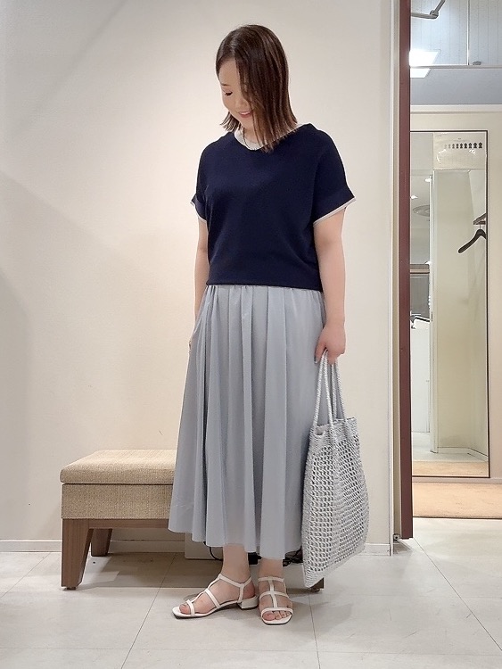 YUIさんの「UNTITLED｜【11色展開/体型カバー】前後2WAYフレンチスリーブニット」を使ったコーディネート
