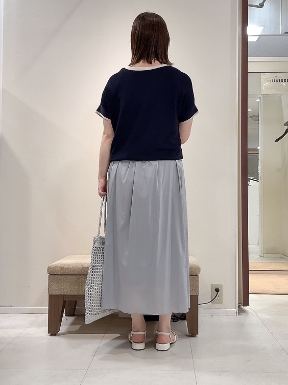 YUIさんの「UNTITLED｜【11色展開/体型カバー】前後2WAYフレンチスリーブニット」を使ったコーディネート