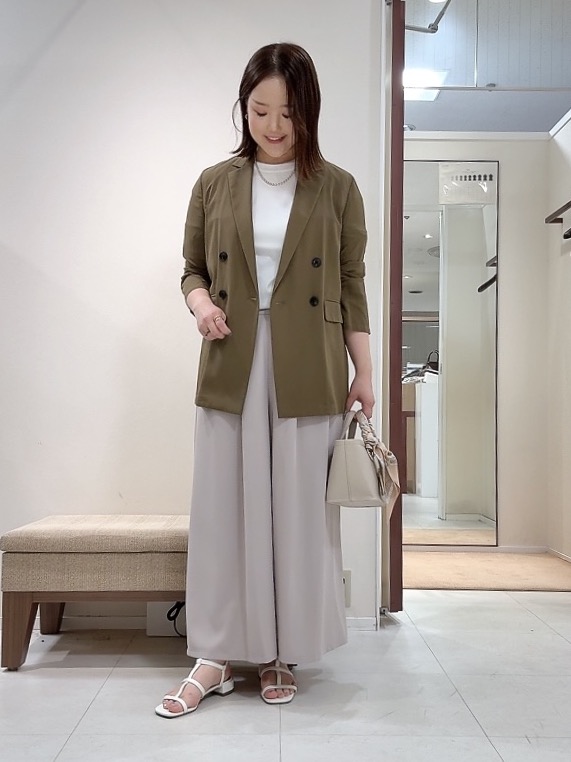 YUIさんの「UNTITLED｜【セットアップ可/接触冷感/通気性】ドライシアーダブルジャケット」を使ったコーディネート