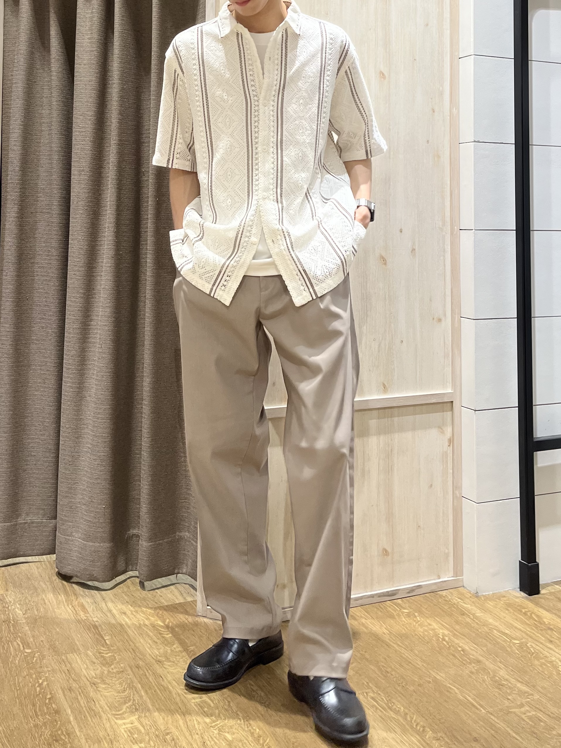 motoさんの「THE SHOP TK｜【2点セット】クラフトレース 半袖シャツ＋半袖Tシャツ」を使ったコーディネート