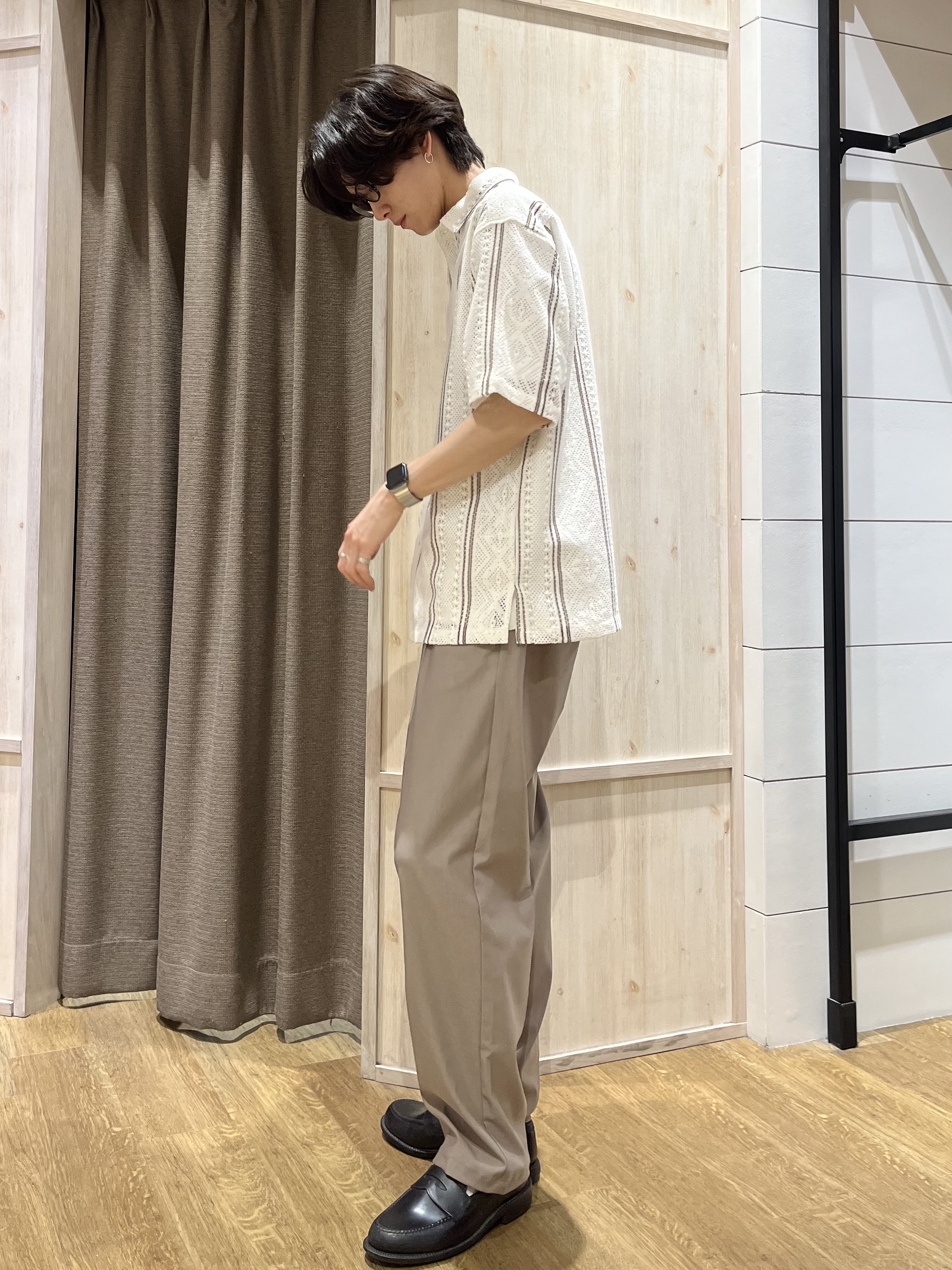motoさんの「THE SHOP TK｜【2点セット】クラフトレース 半袖シャツ＋半袖Tシャツ」を使ったコーディネート