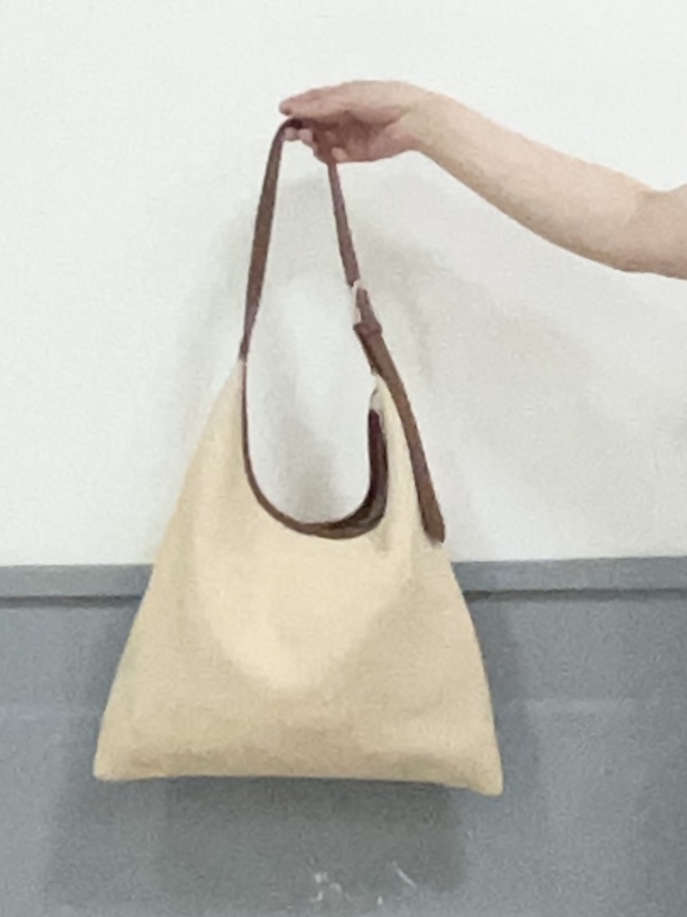 yuuさんの「grove｜【シリーズ累計36万枚！名品ニット】やわらかドライタッチ ドルマンニット」を使ったコーディネート