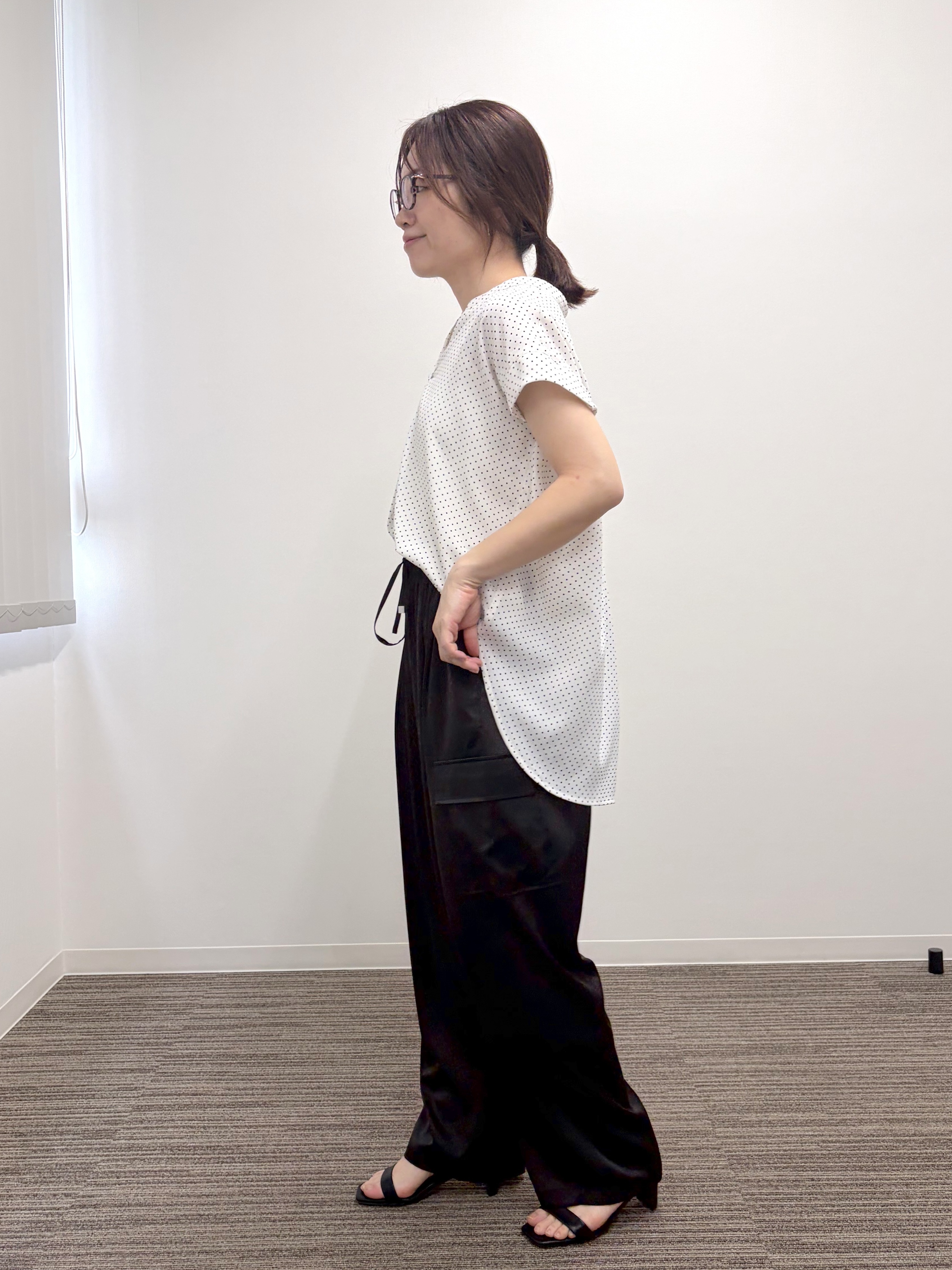 saoriさんの「【接触冷感】バックギャザーブラウス」を使ったコーディネート