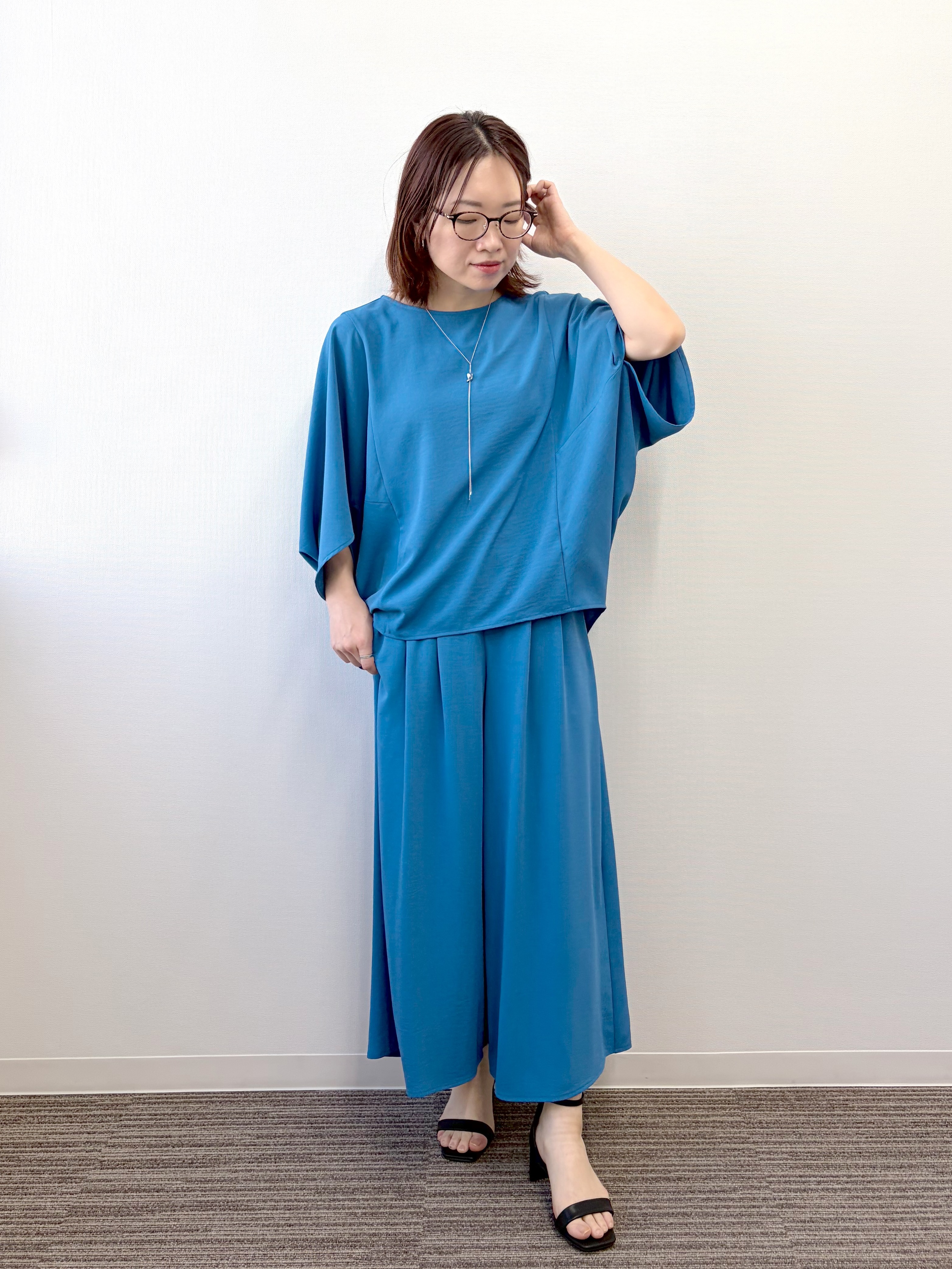 saoriさんの「【UV／冷感】ヴィンテージジョーゼットモモンガブラウス」を使ったコーディネート