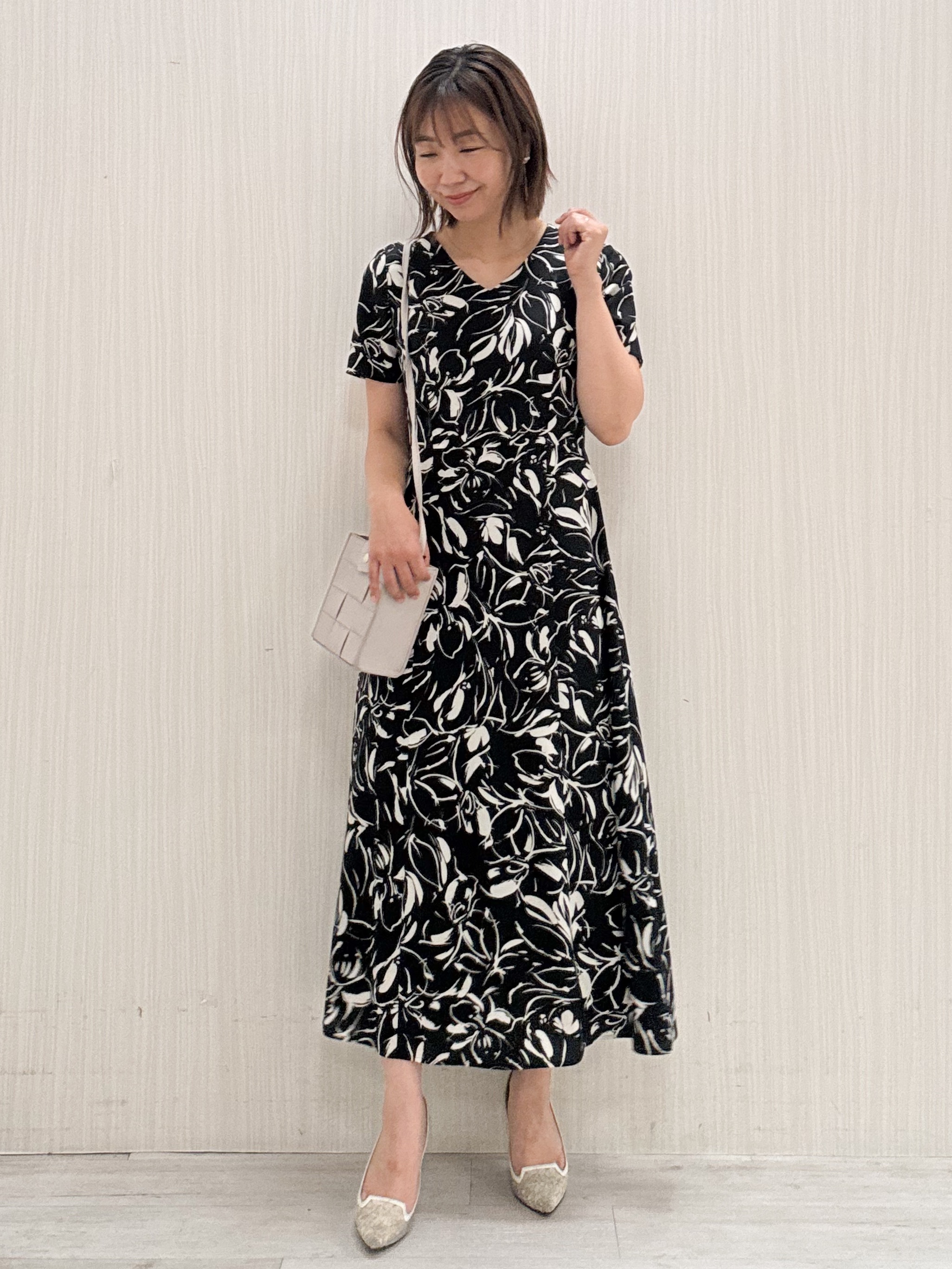 yuさんの「COUP DE CHANCE｜【手洗い可／日本製】フラワープリントフレアーワンピース」を使ったコーディネート