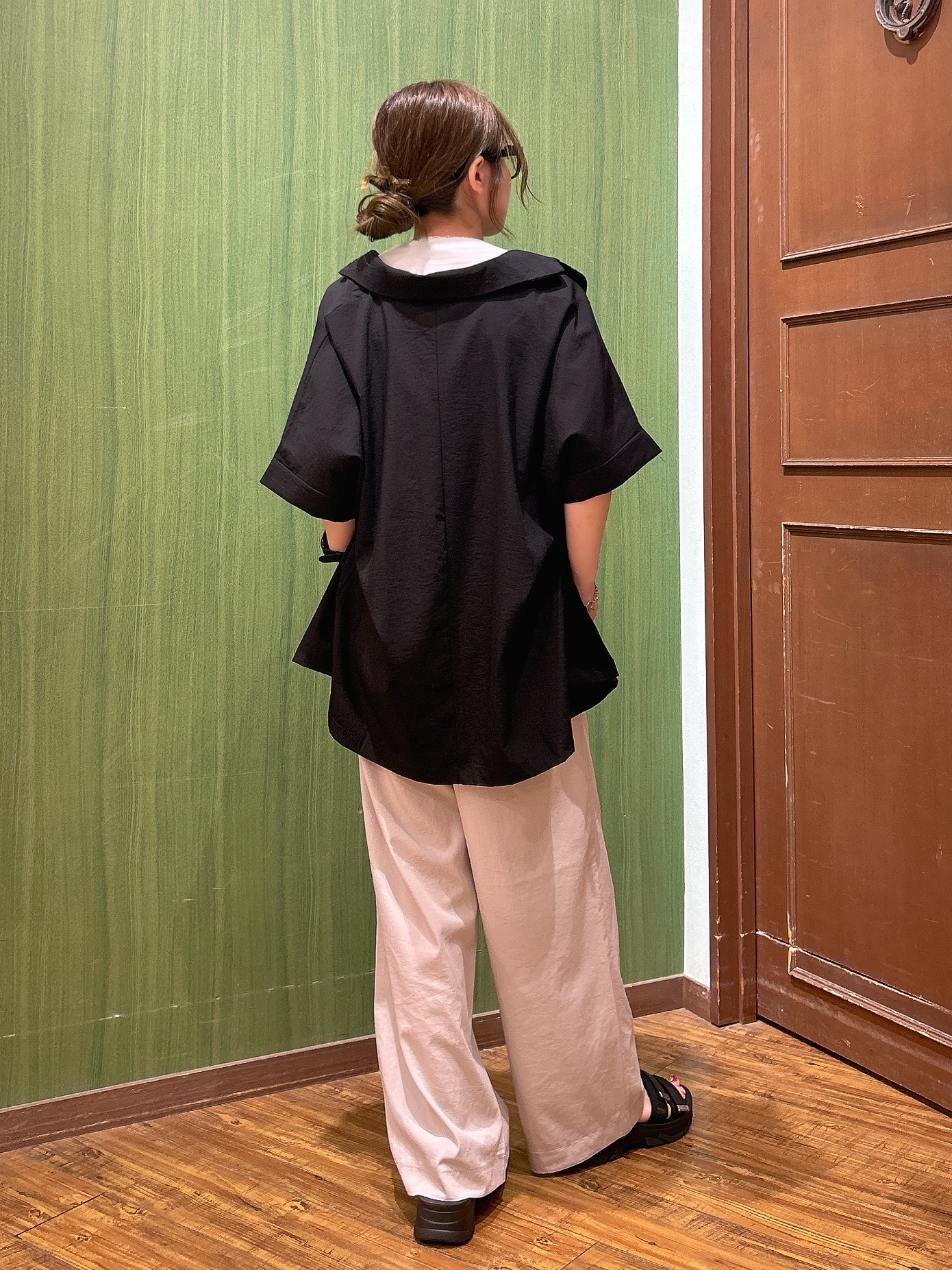 かおりさんの「SHOO･LA･RUE｜【高レビュー/洗濯機可/セットアップ可】軽凛(かろりん) ひんやり半袖ジャケット」を使ったコーディネート