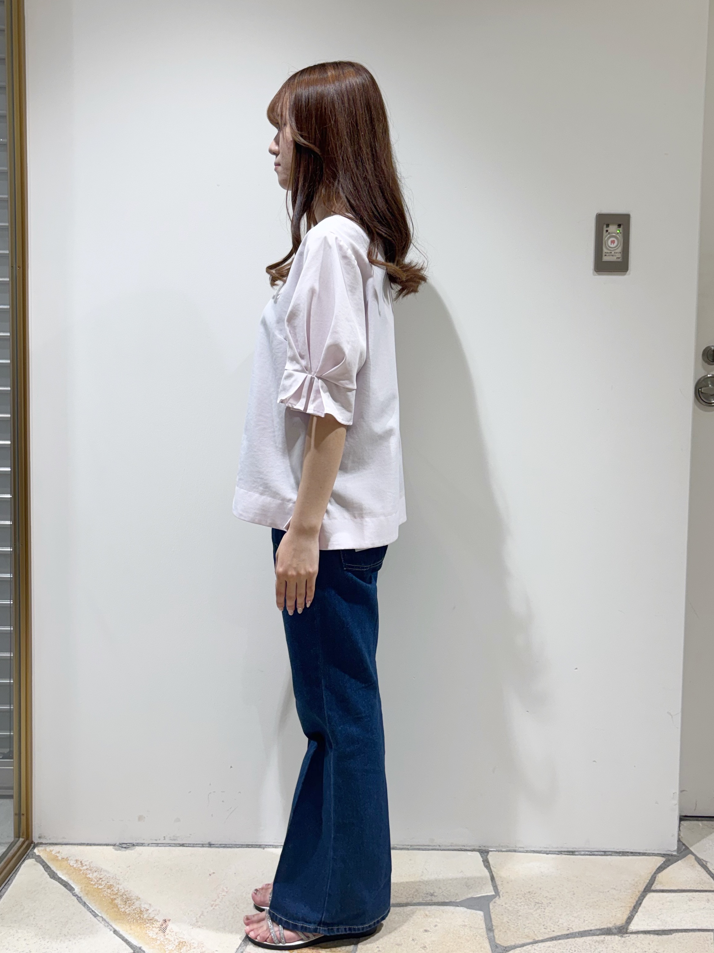 みあたんさんの「index｜【接触冷感】タックパフスリーブブラウス《吸水速乾／防シワ／洗濯機OK／XS～3L／6col》」を使ったコーディネート