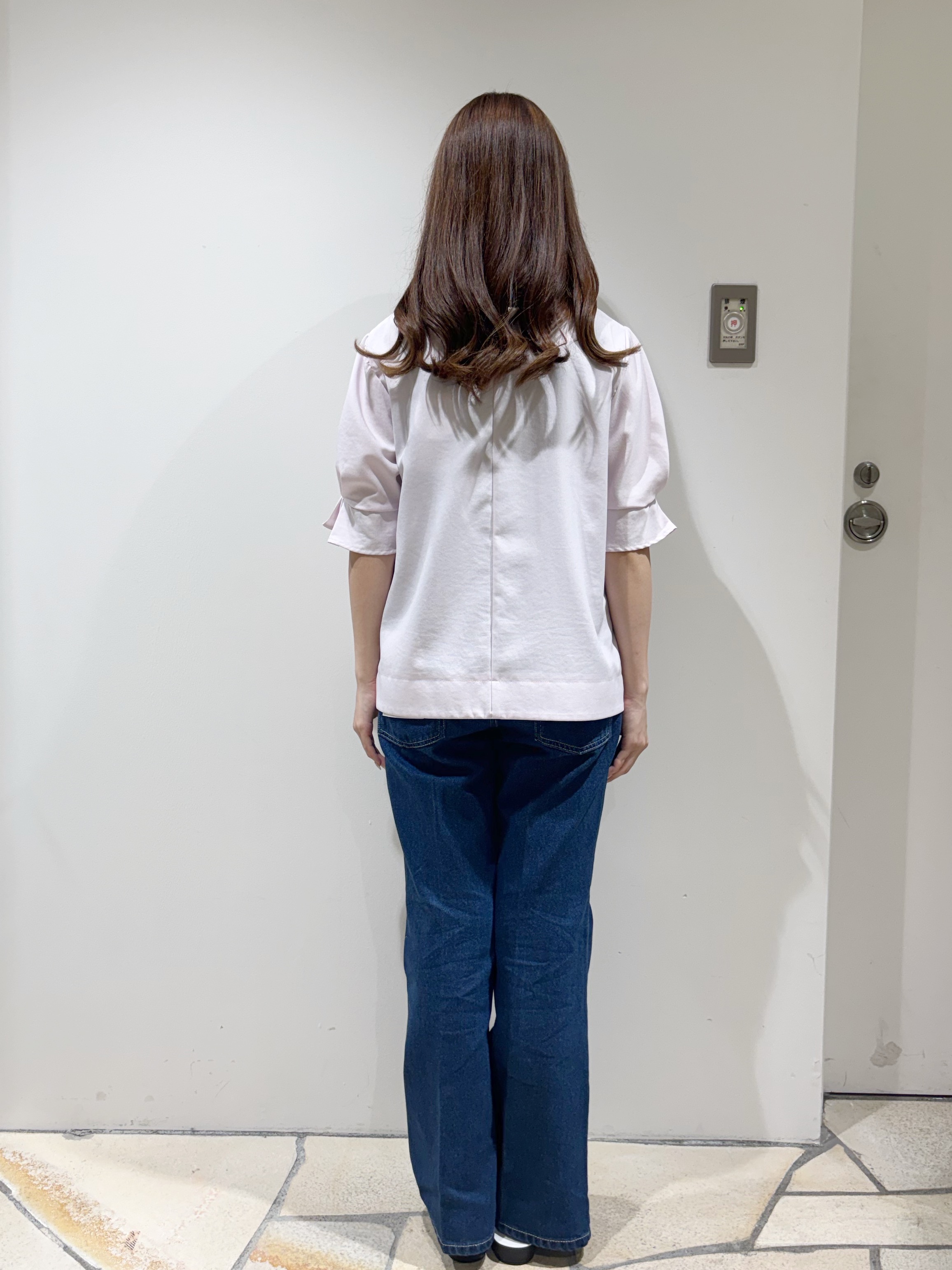 みあたんさんの「index｜【接触冷感】タックパフスリーブブラウス《吸水速乾／防シワ／洗濯機OK／XS～3L／6col》」を使ったコーディネート