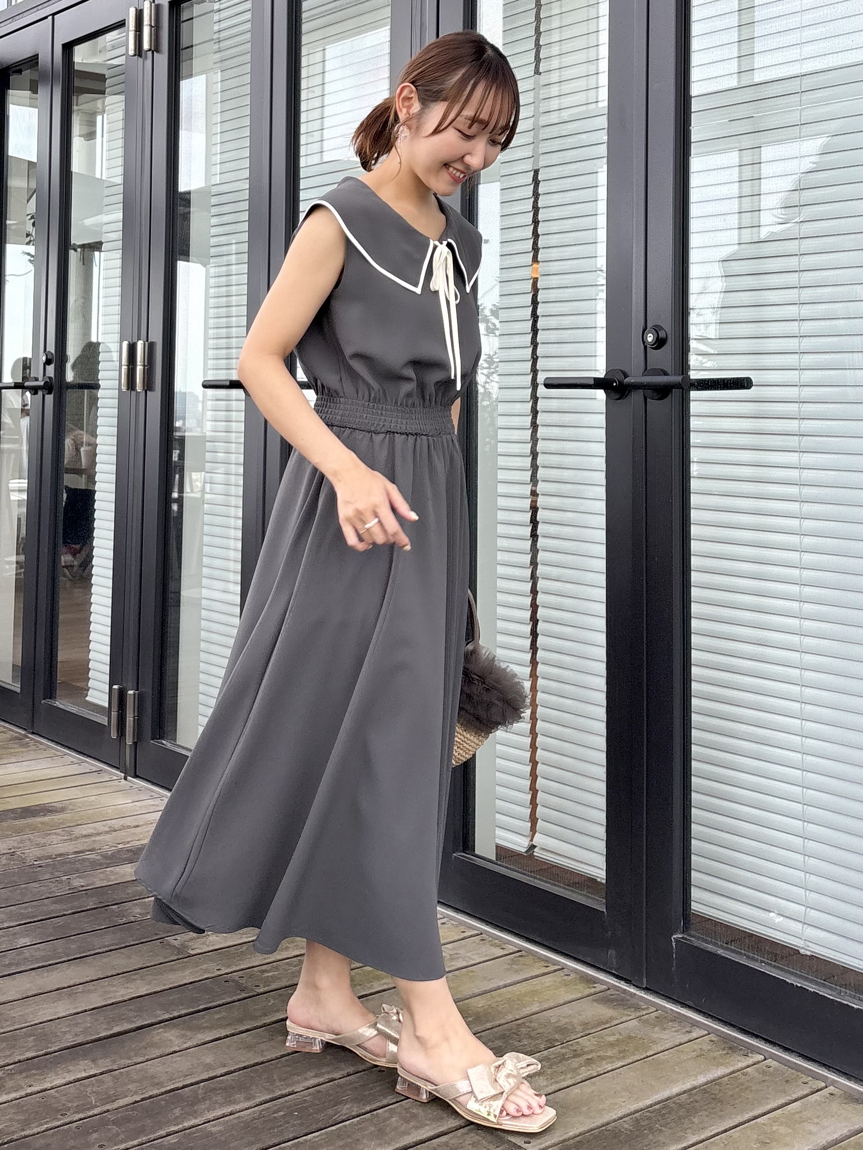 みぃさんの「Couture brooch｜【洗える】リネンライク マリンワンピース」を使ったコーディネート