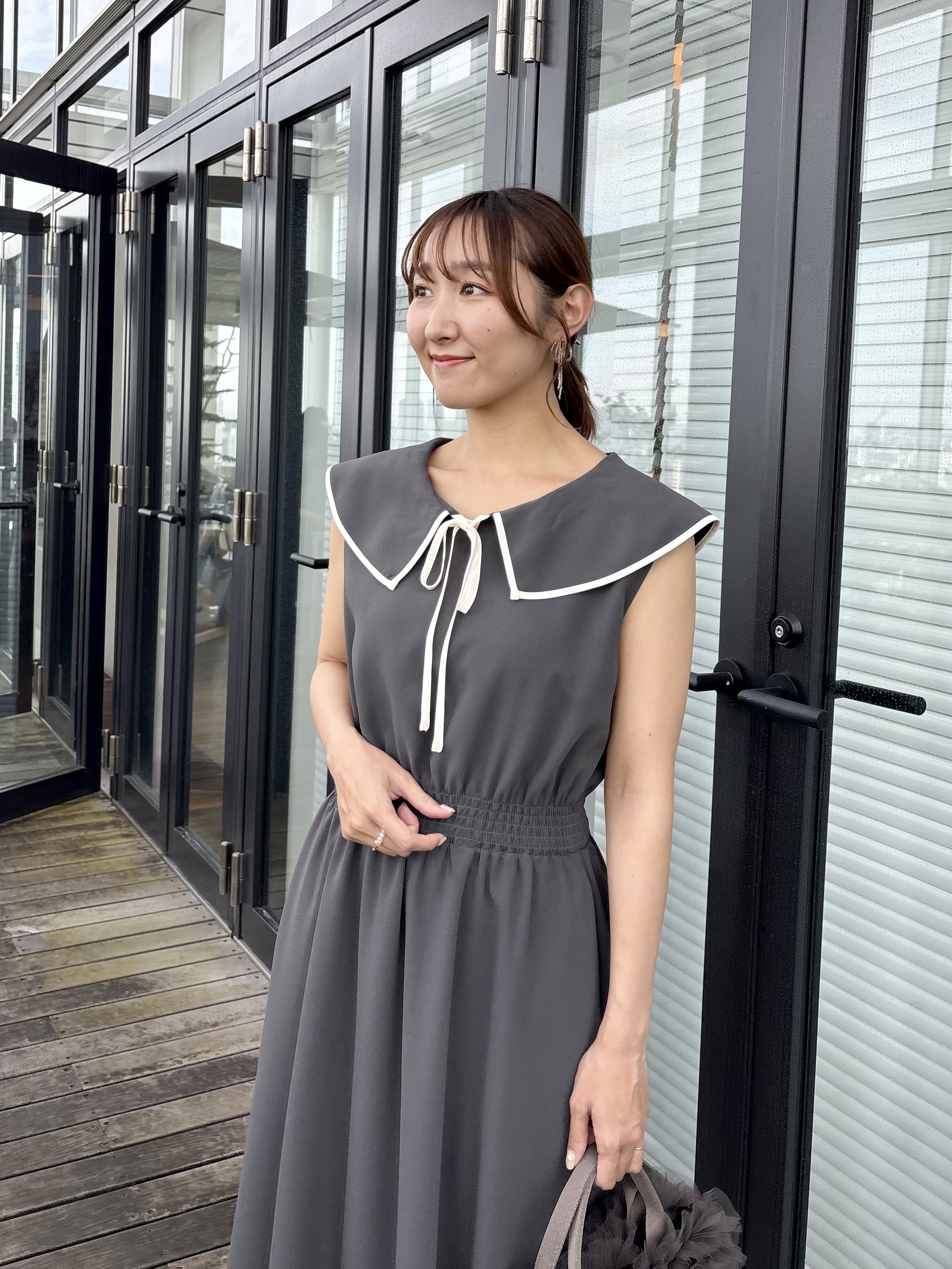 みぃさんの「Couture brooch｜【洗える】リネンライク マリンワンピース」を使ったコーディネート
