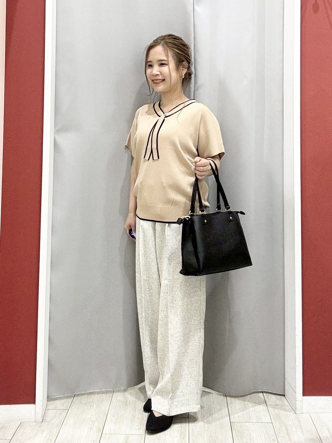 shioさんの「SHOO･LA･RUE｜【ひんやり/洗濯機可/S-LL】オンにもオフにも マルチに使えるボタンレスカーディガン」を使ったコーディネート