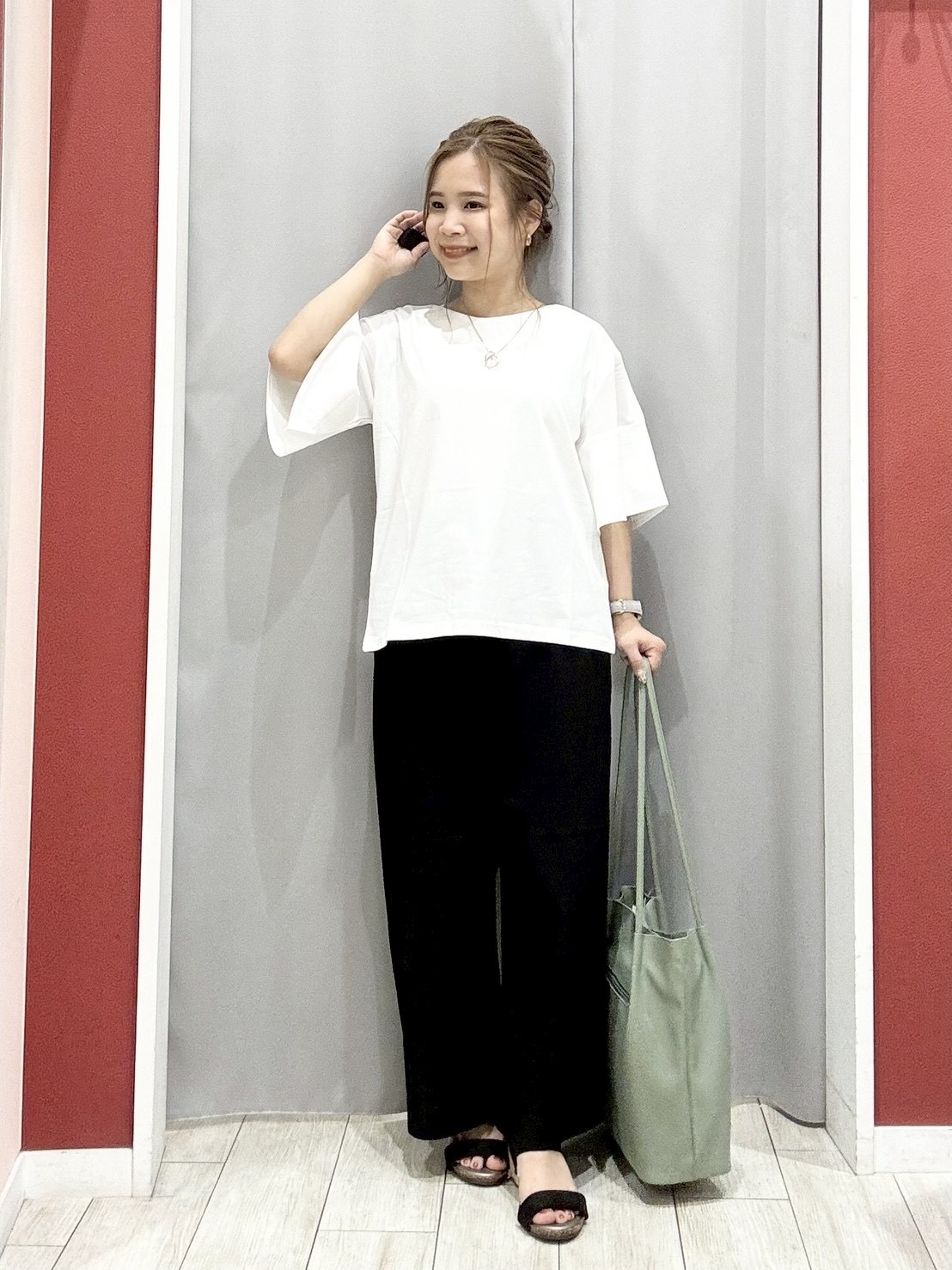 shioさんの「SHOO･LA･RUE｜【S-LL】ナチュラルに決まる 半袖シアーシャツジャケット」を使ったコーディネート