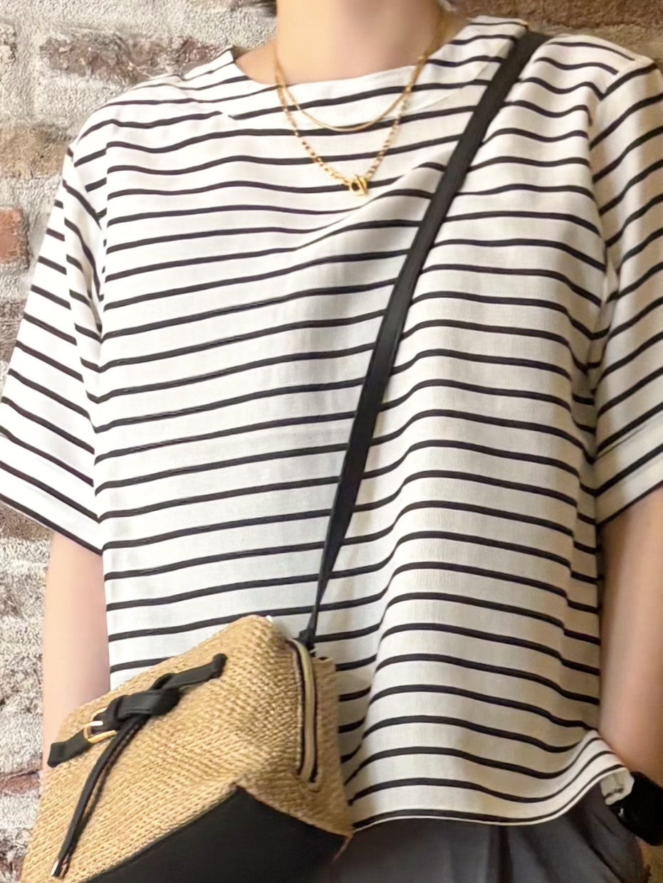 しばさんの「THE SHOP TK｜【M-XL/二の腕カバー】さらり麻調メッシュ5分袖ブラウス」を使ったコーディネート