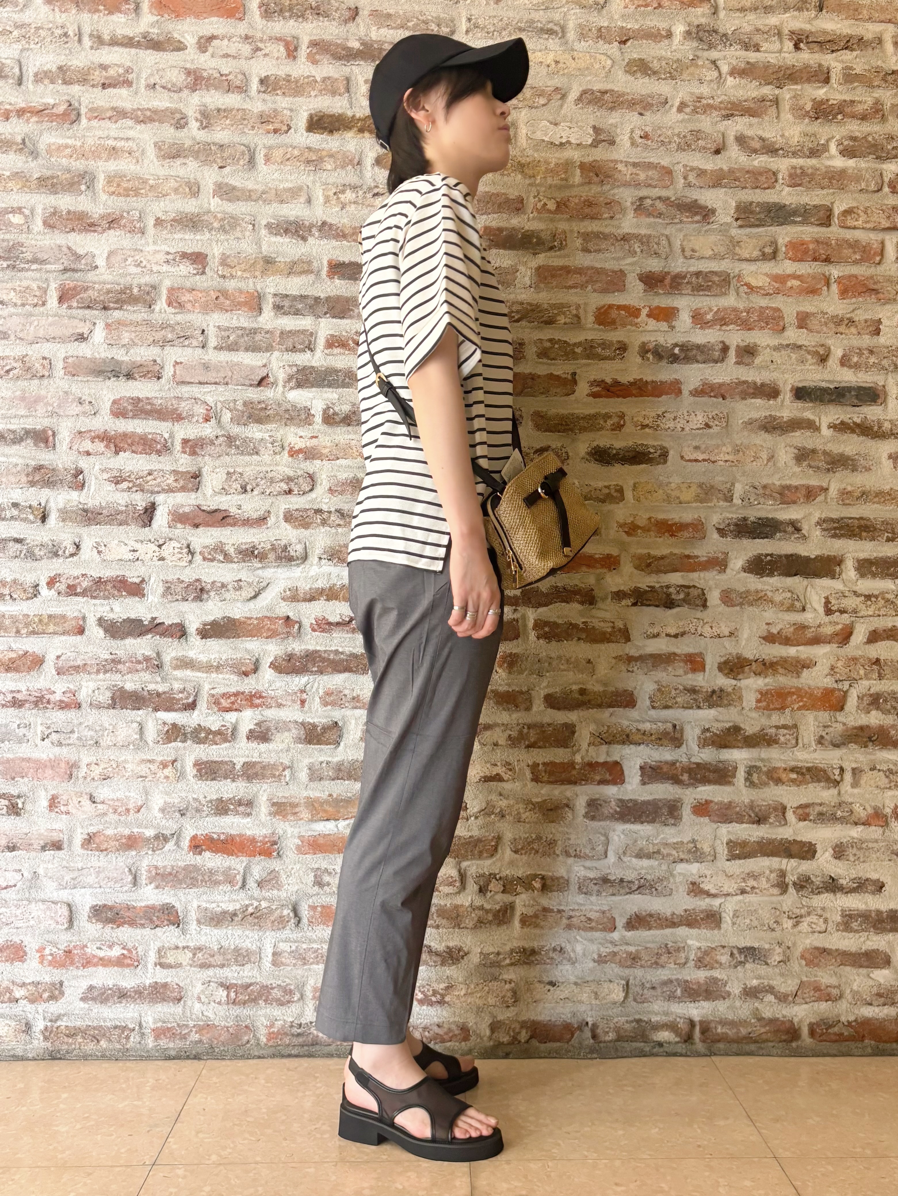 しばさんの「THE SHOP TK｜【M-XL/二の腕カバー】さらり麻調メッシュ5分袖ブラウス」を使ったコーディネート