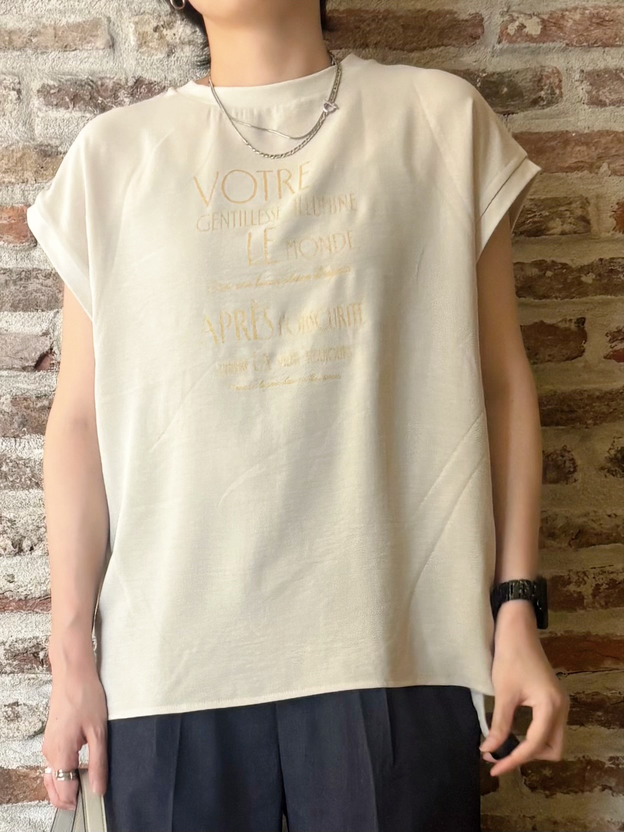 しばさんの「THE SHOP TK｜【ひんやり/防しわ/UV/吸水速乾】襟付き フレンチスリーブシャツ」を使ったコーディネート