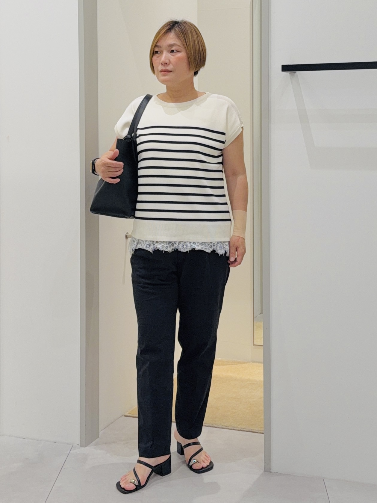 タナさんの「THE SHOP TK｜【S-XL/ひんやりタッチ】多機能フレンチスリーブニット 洗濯機OK/UVケア/毛玉になりにくい」を使ったコーディネート