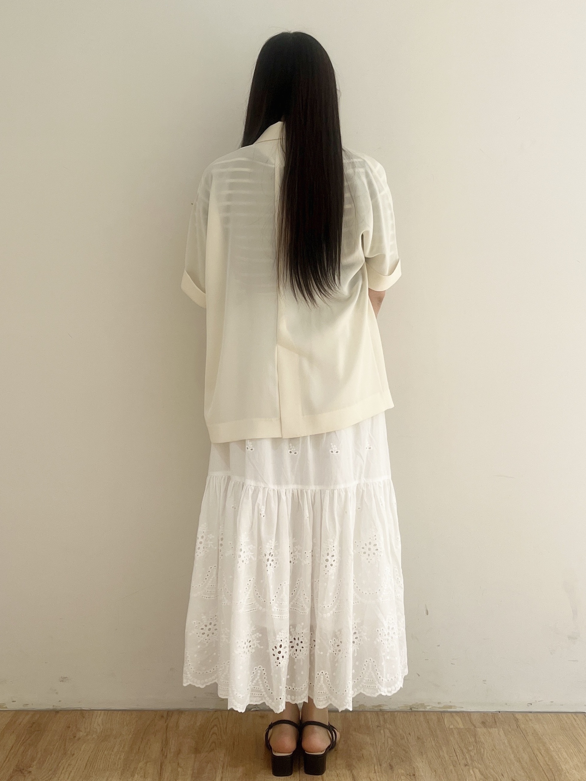 yukikaさんの「OPAQUE.CLIP｜【接触冷感／吸水速乾／防シワ】リネンライクテーラードジャケット《洗濯機OK》」を使ったコーディネート