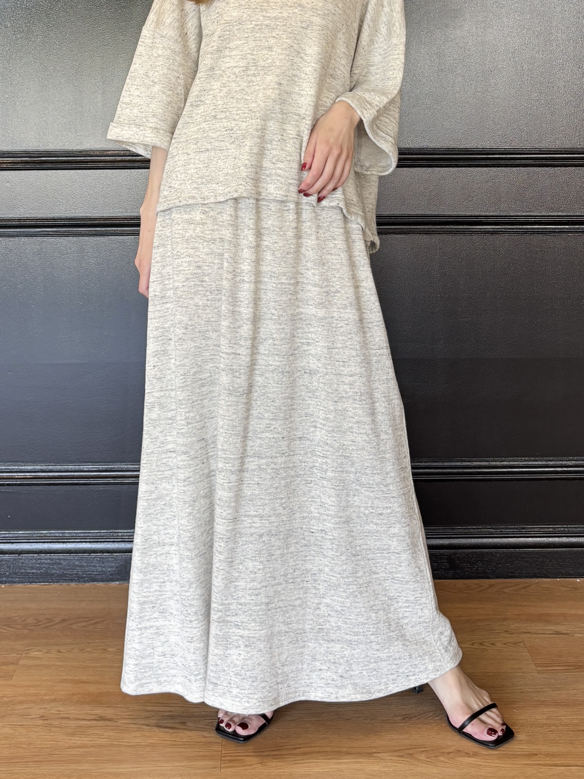 清水夏姫さんの「DRESSTERIOR｜【otonaMUSE5月号掲載】スキニーベルトサンダル」を使ったコーディネート