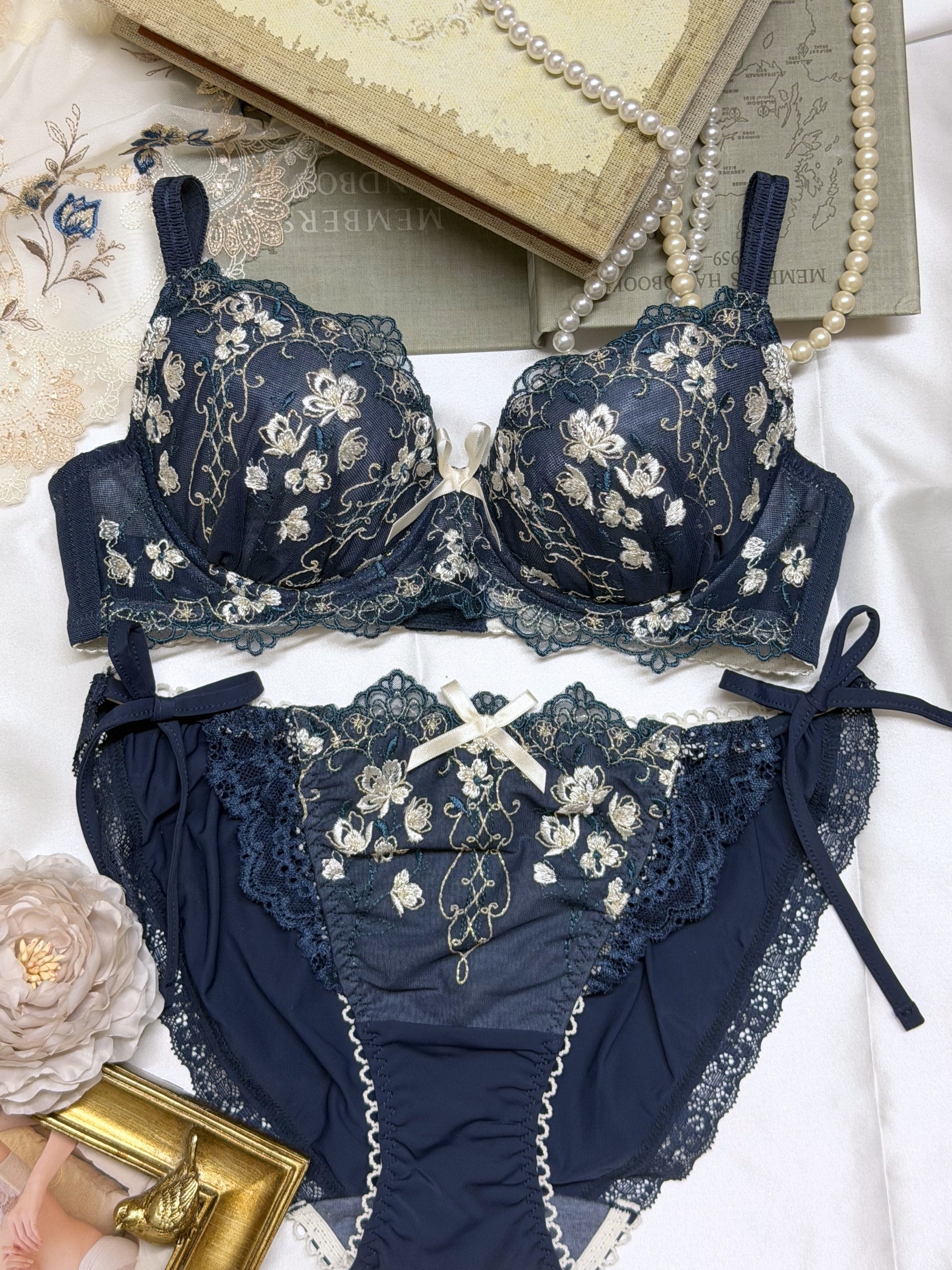 cocoさんの「Risa Magli｜カイリー ブラジャー (B-C) ＜Side Shape（サイドシェイプ）＞」を使ったコーディネート