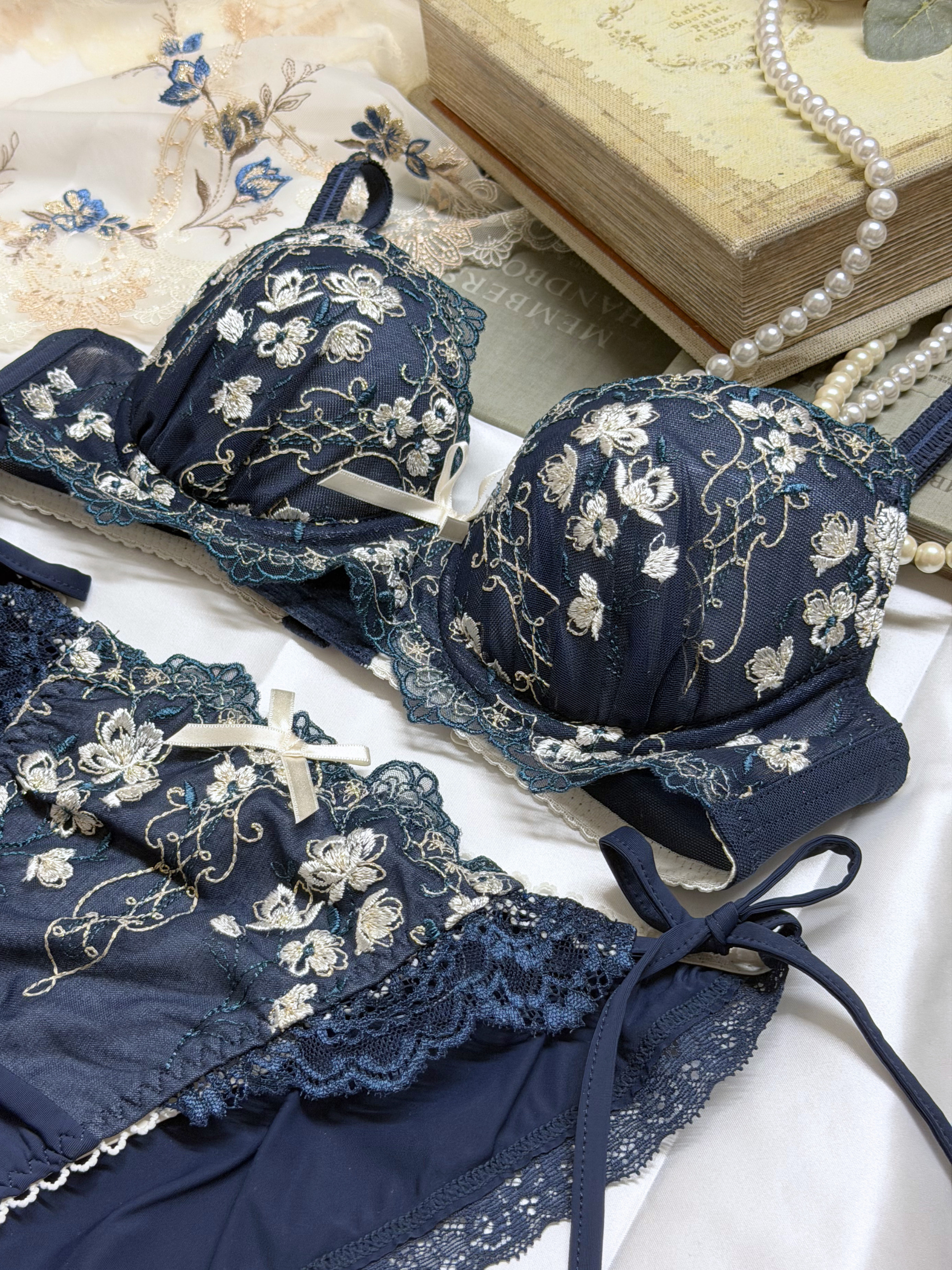 cocoさんの「Risa Magli｜カイリー ブラジャー (B-C) ＜Side Shape（サイドシェイプ）＞」を使ったコーディネート