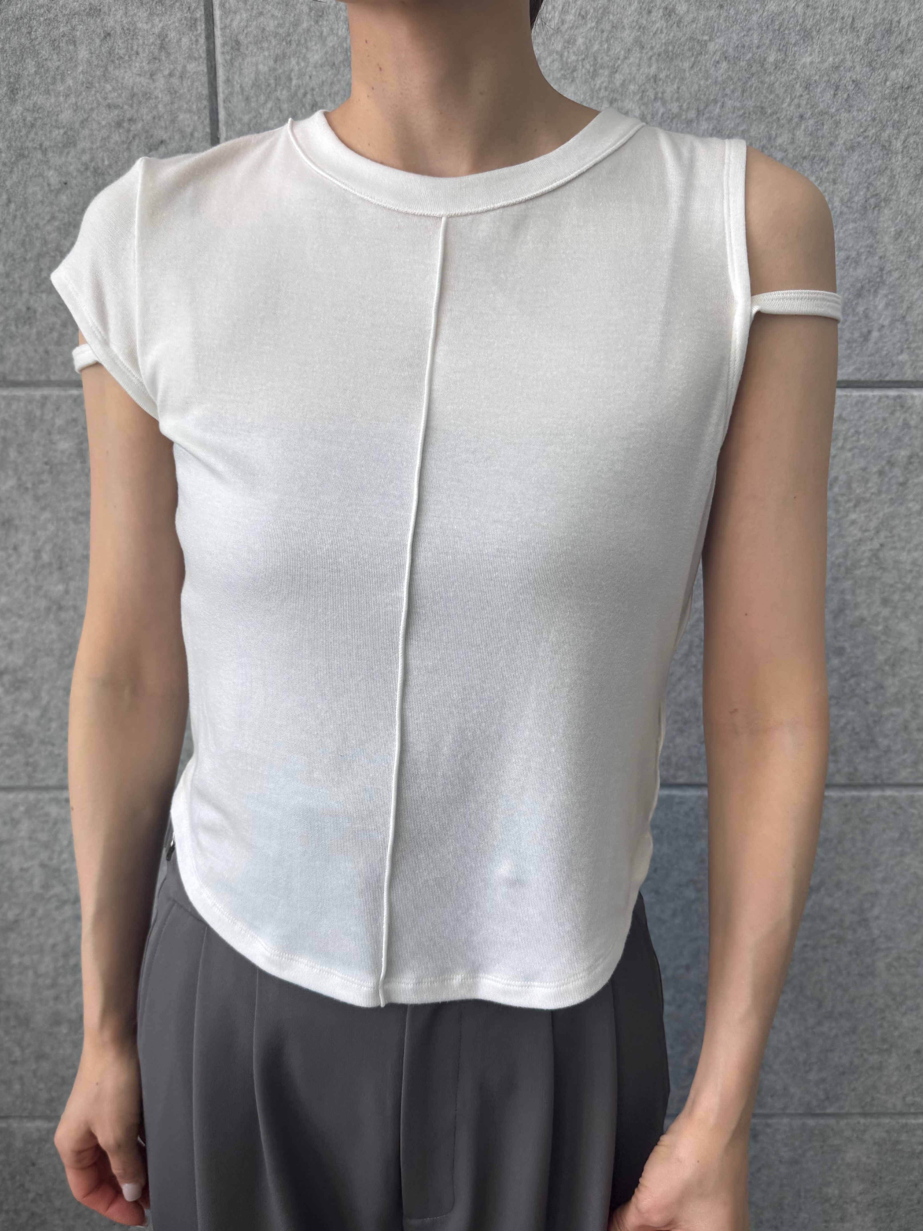designer yukaさんの「CODE A｜compact edge tee」を使ったコーディネート