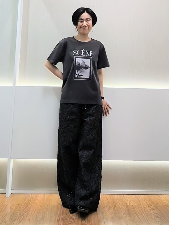 ミズタさんの「UNTITLED｜【古畑星夏さん着用/ロゴ/プリント】グラフィックTシャツ」を使ったコーディネート