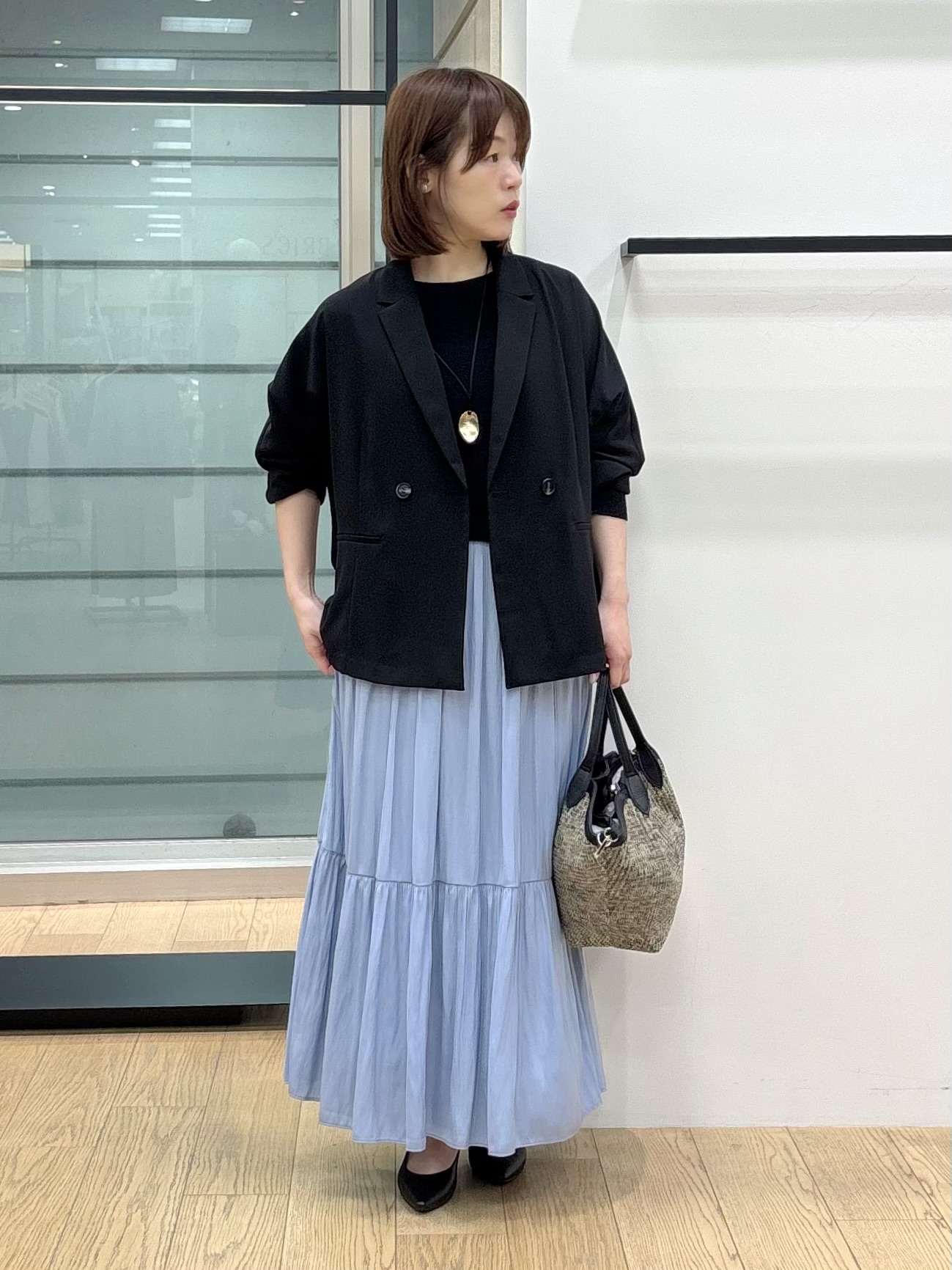 asamiさんの「INDIVI｜【洗える／ドライタッチ／和紙混】ガーター編みニット」を使ったコーディネート
