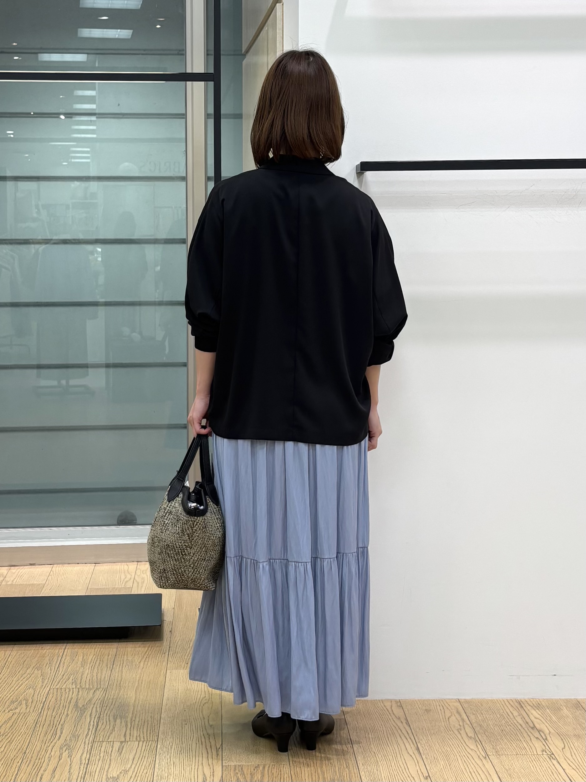 asamiさんの「INDIVI｜【洗える／ドライタッチ／和紙混】ガーター編みニット」を使ったコーディネート