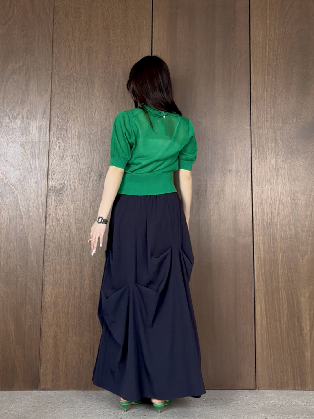 ibukiさんの「INDIVI｜フォルムスリーブポロニット」を使ったコーディネート