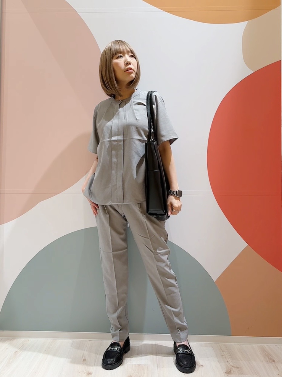 長男さんの「SHOO･LA･RUE｜【洗濯機可/S-LL】コーデのさりげないアクセントに　きらきらラメタンクトップ」を使ったコーディネート